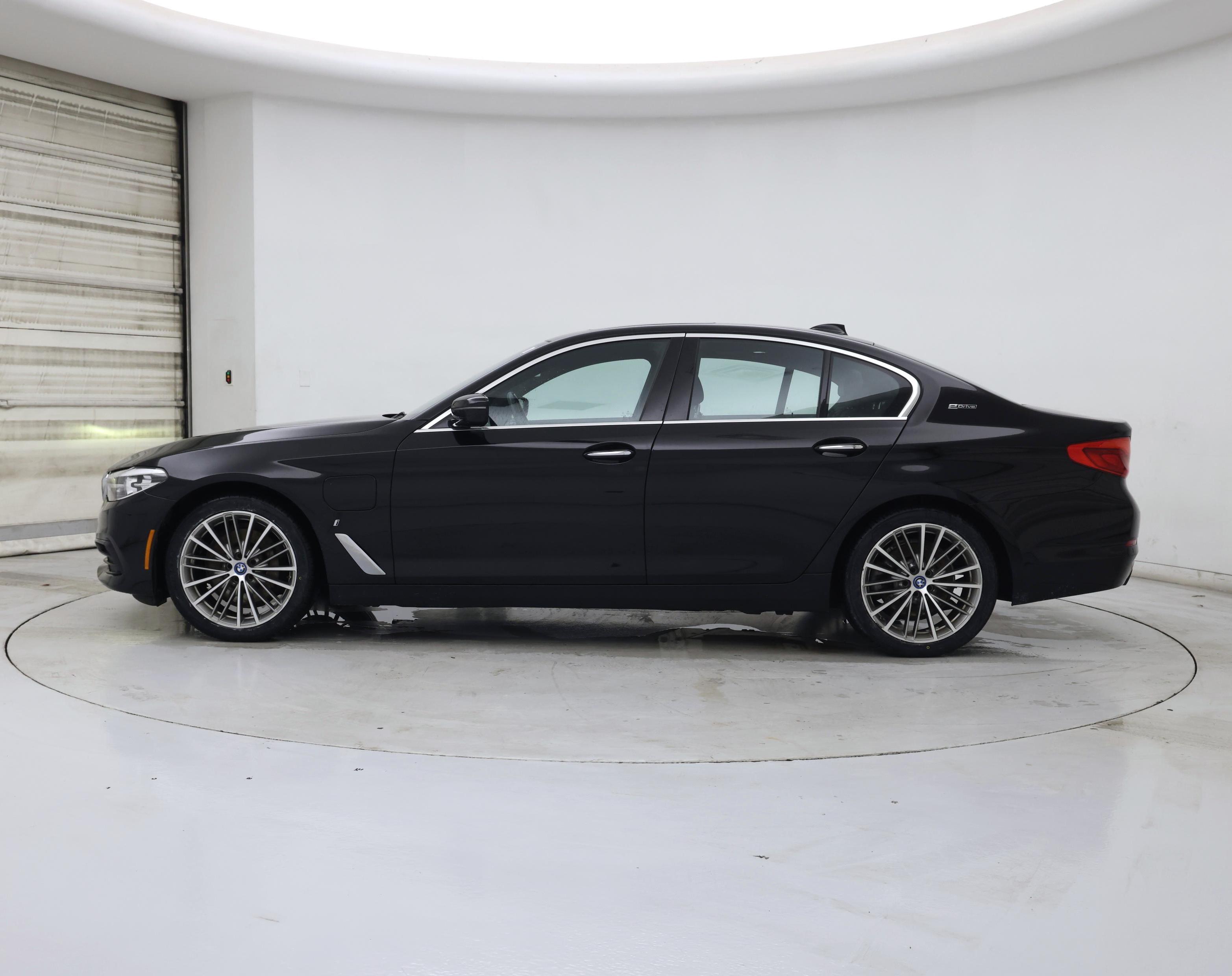 Thumbnail: 2018 BMW 5 Series - 3