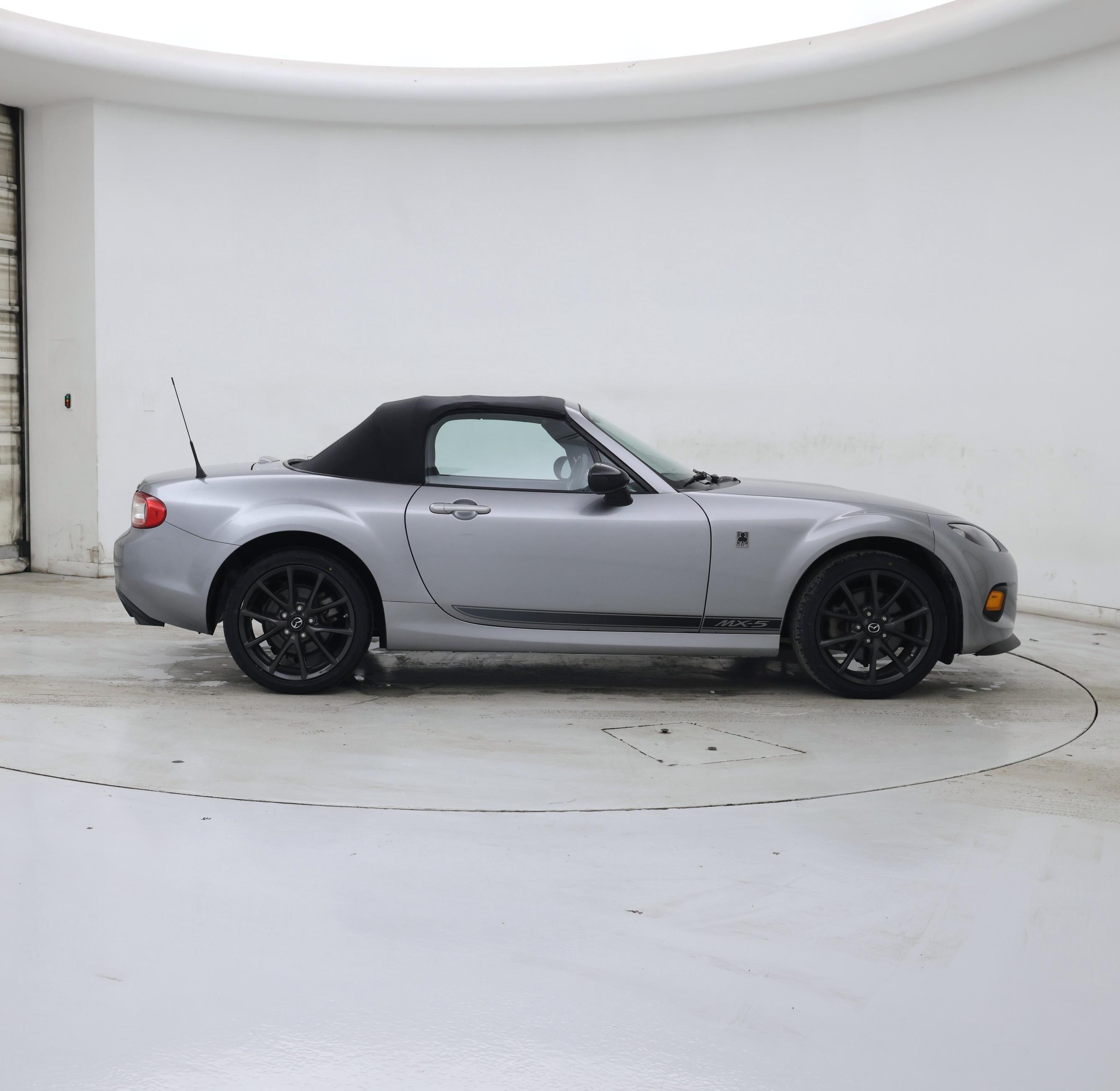 Thumbnail: 2014 Mazda MX-5 Miata - 7
