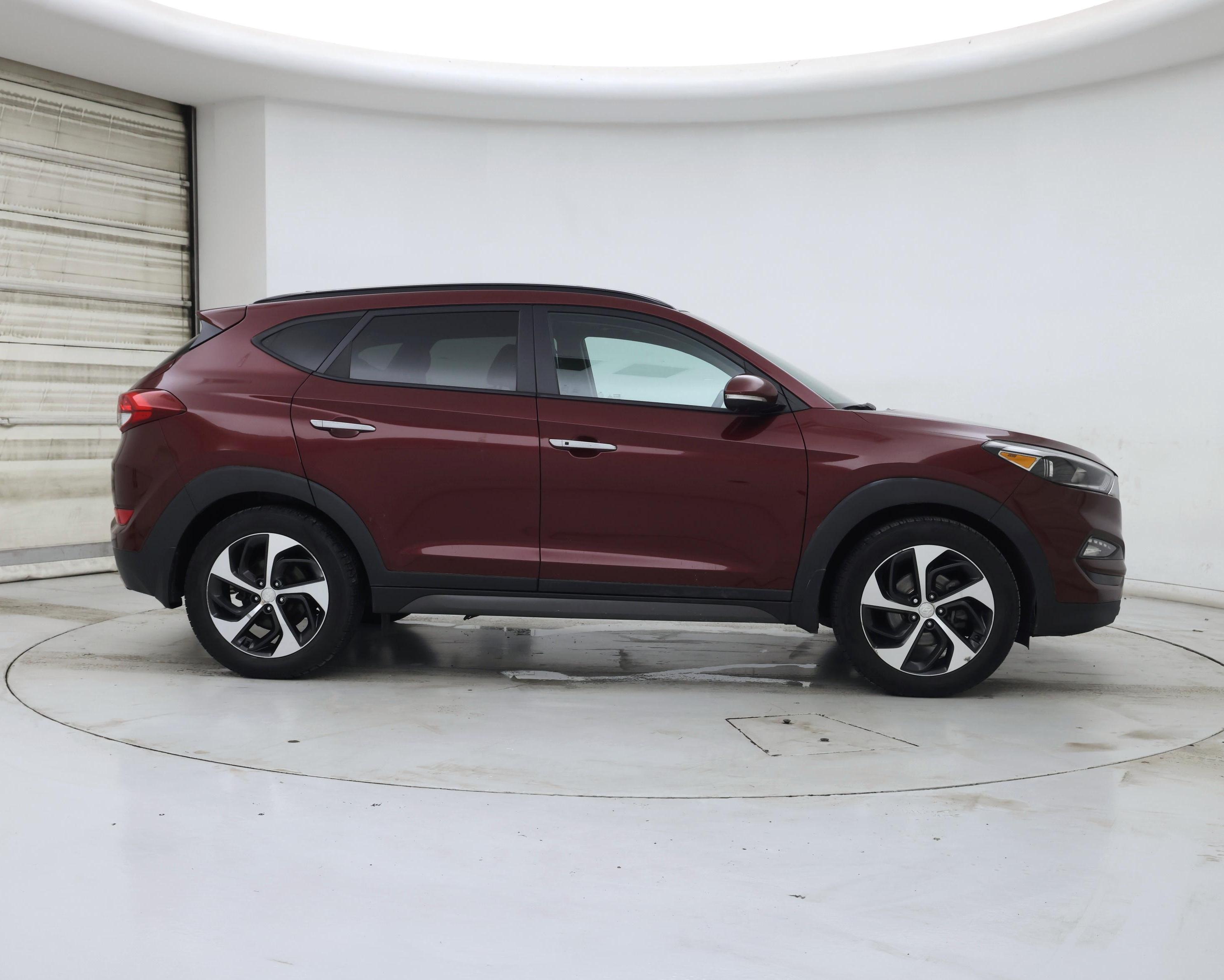 Thumbnail: 2016 Hyundai Tucson - 7