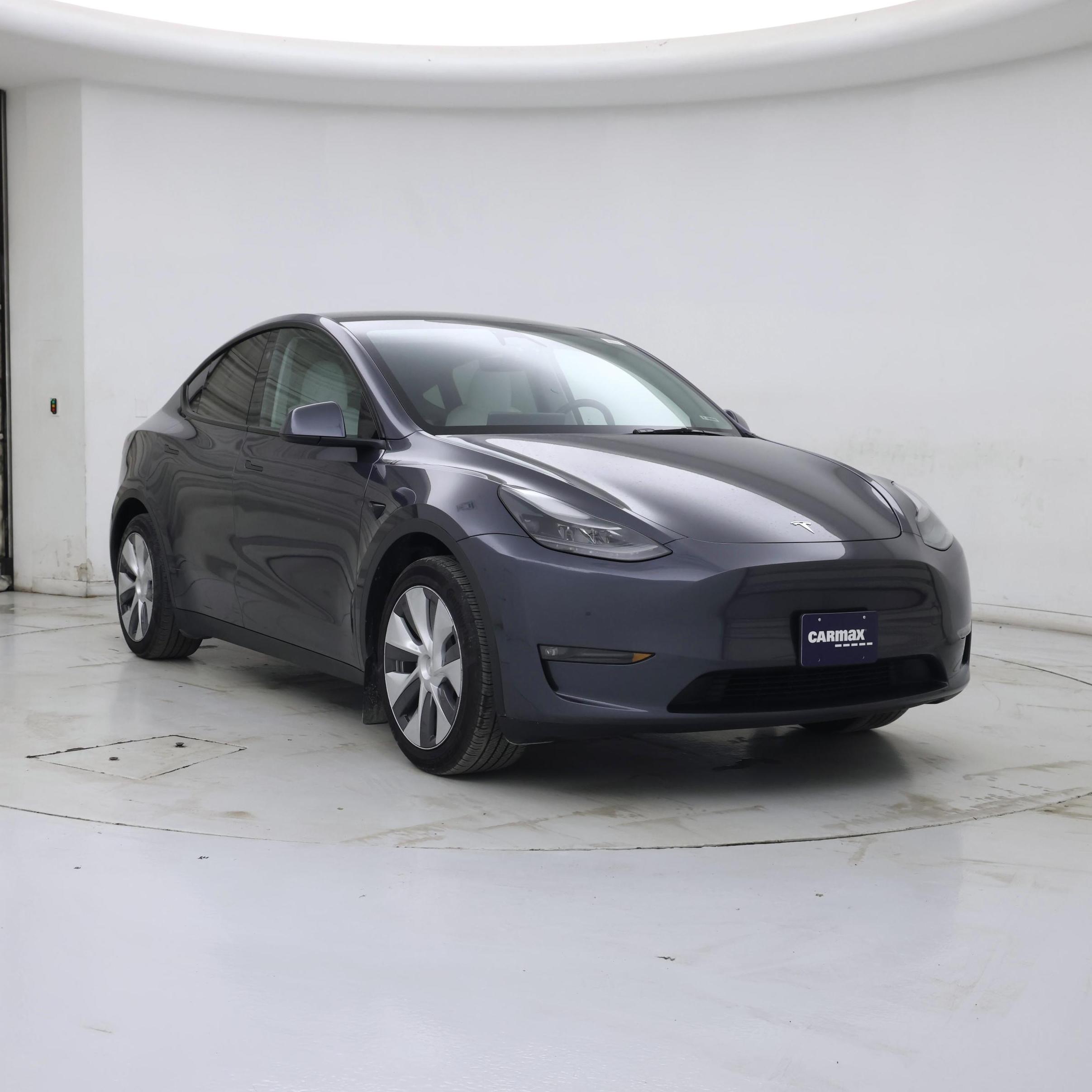 2023 Tesla Model Y RWD