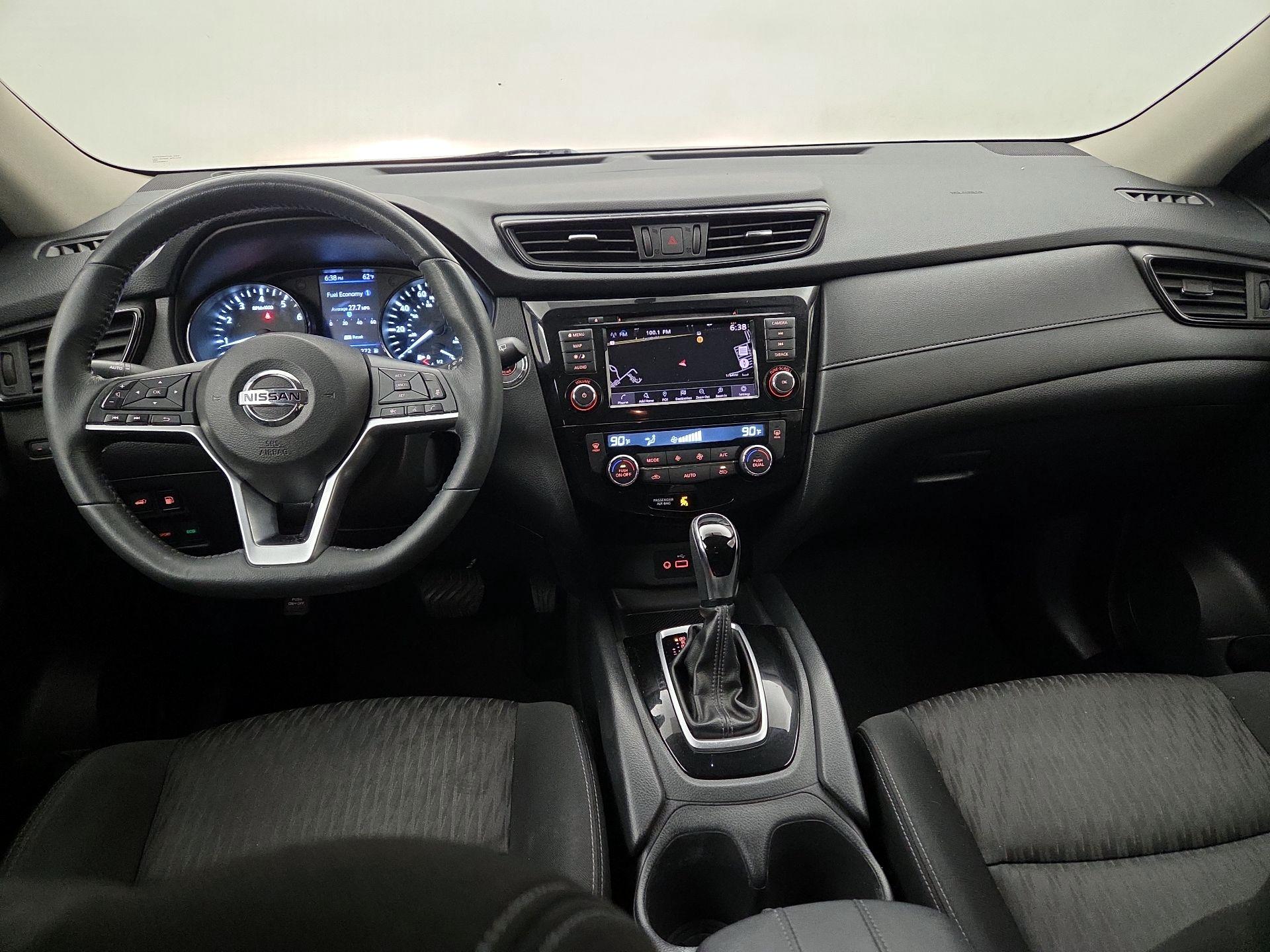 Thumbnail: 2018 Nissan Rogue - 9