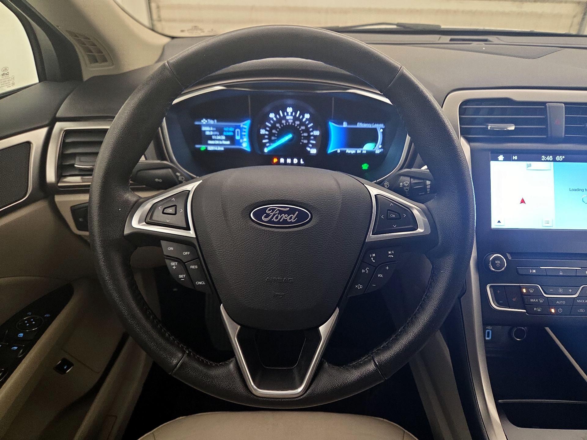 Thumbnail: 2017 Ford Fusion - 10