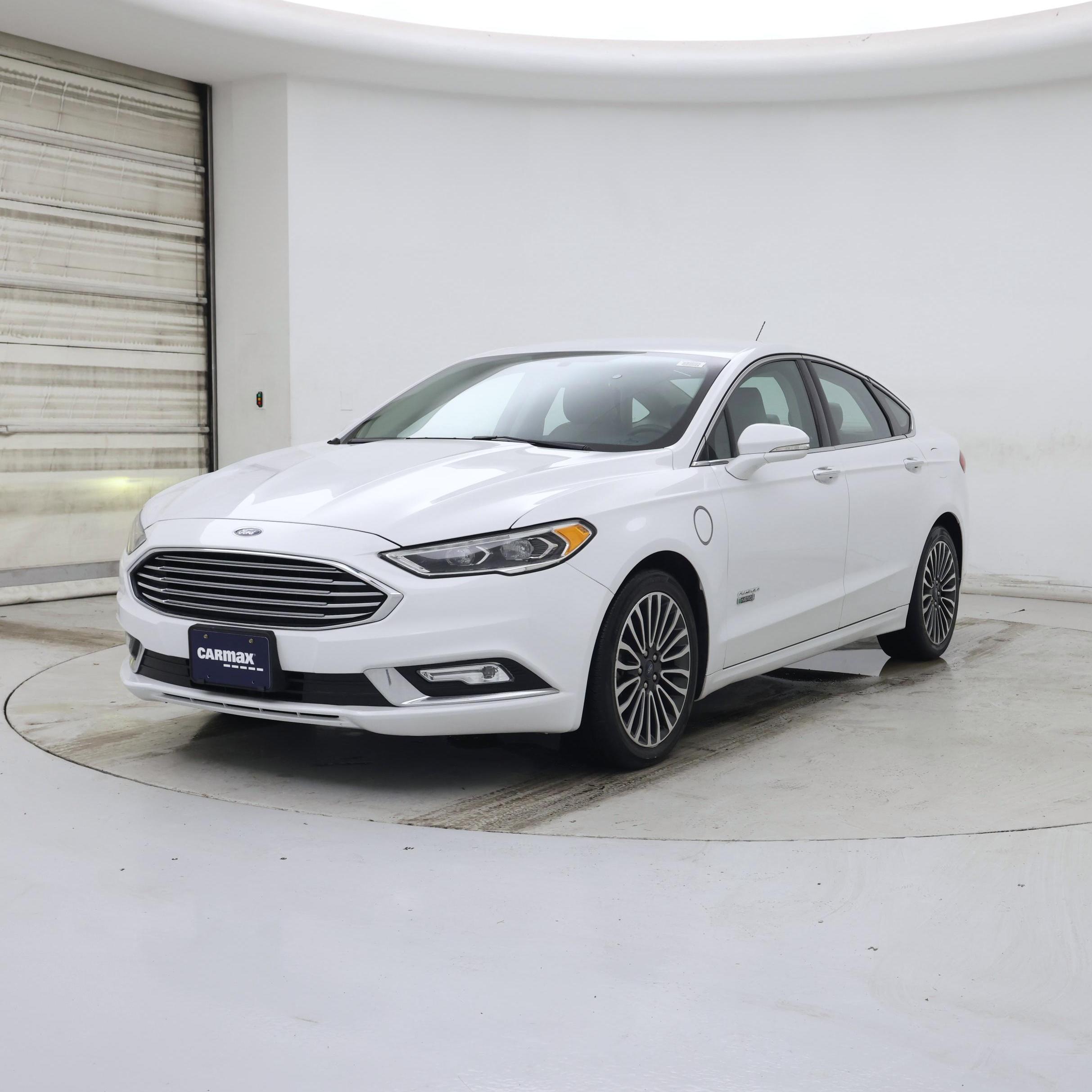 Thumbnail: 2017 Ford Fusion - 4