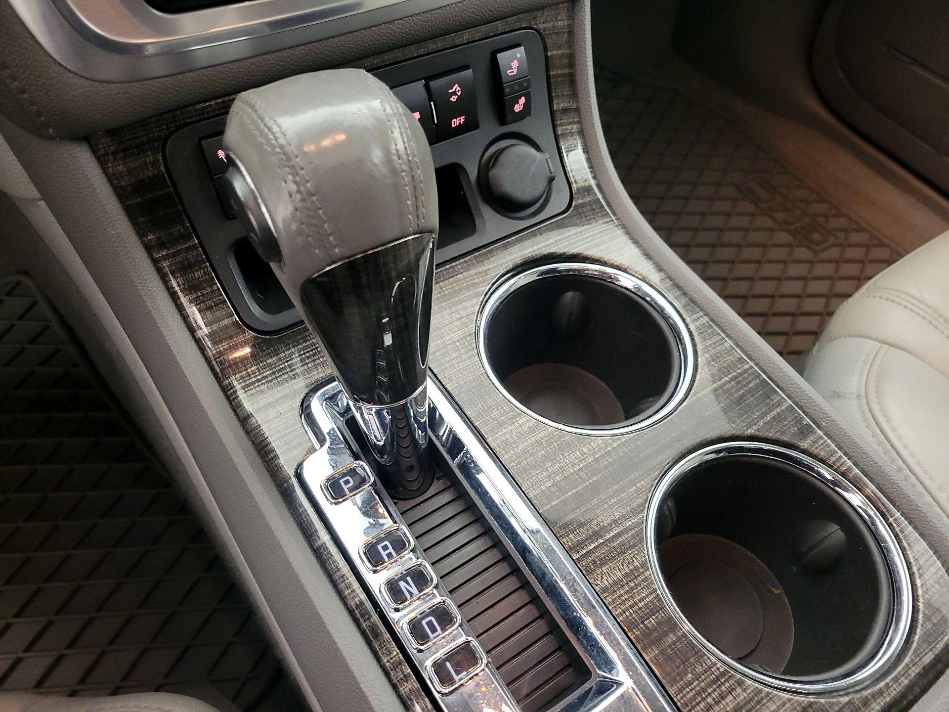 Thumbnail: 2014 GMC Acadia - 18