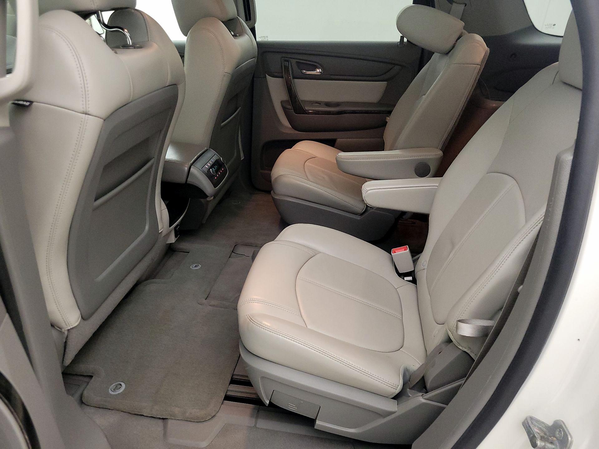 Thumbnail: 2014 GMC Acadia - 20