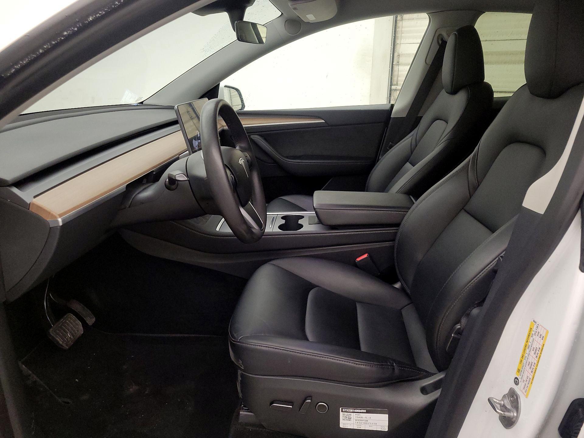 Thumbnail: 2023 Tesla Model Y - 11