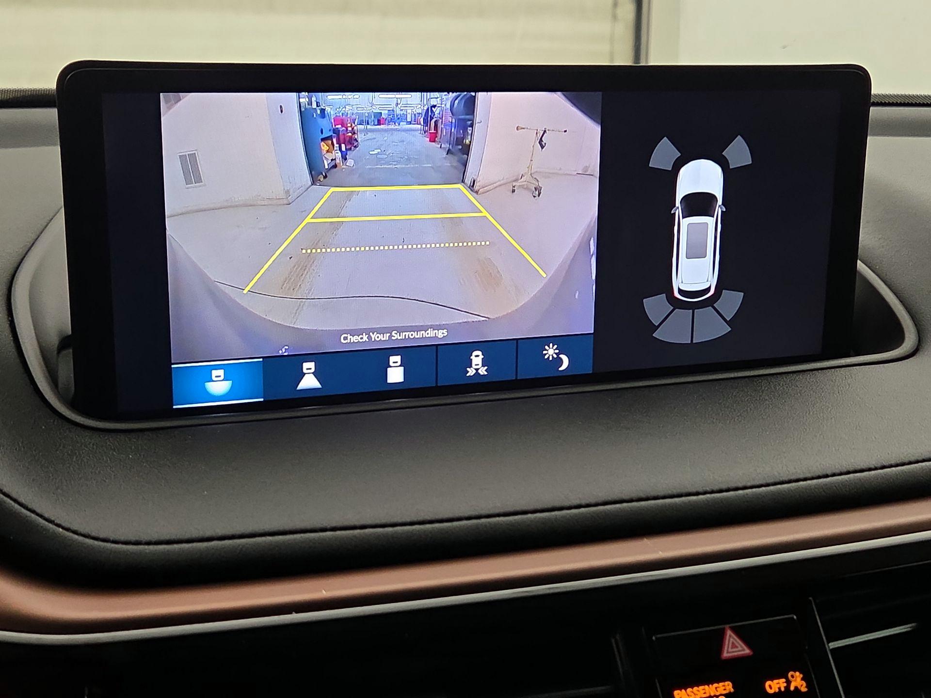 Thumbnail: 2022 Acura MDX - 15