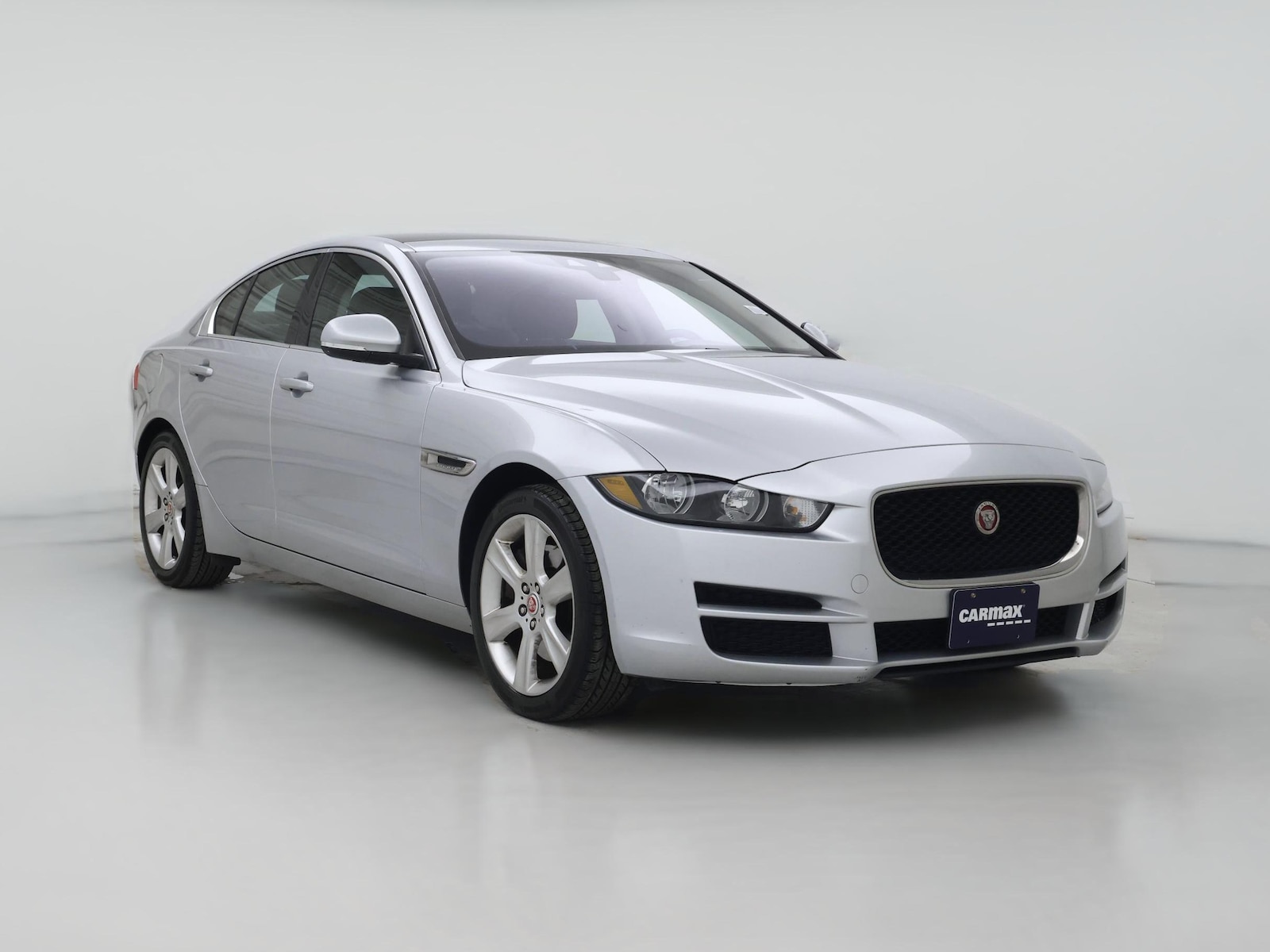 2017 Jaguar XE