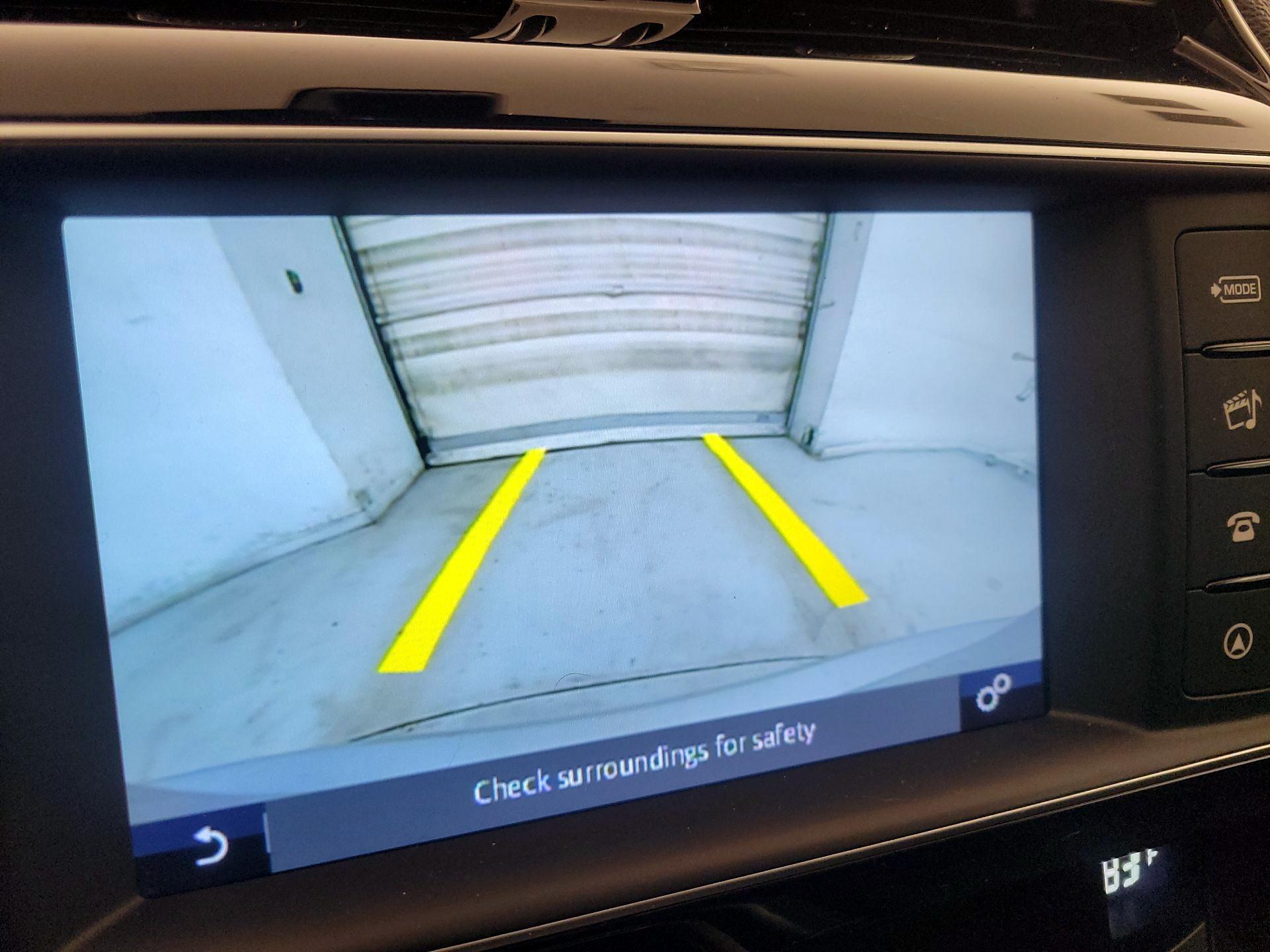 Thumbnail: 2017 Jaguar XE - 14