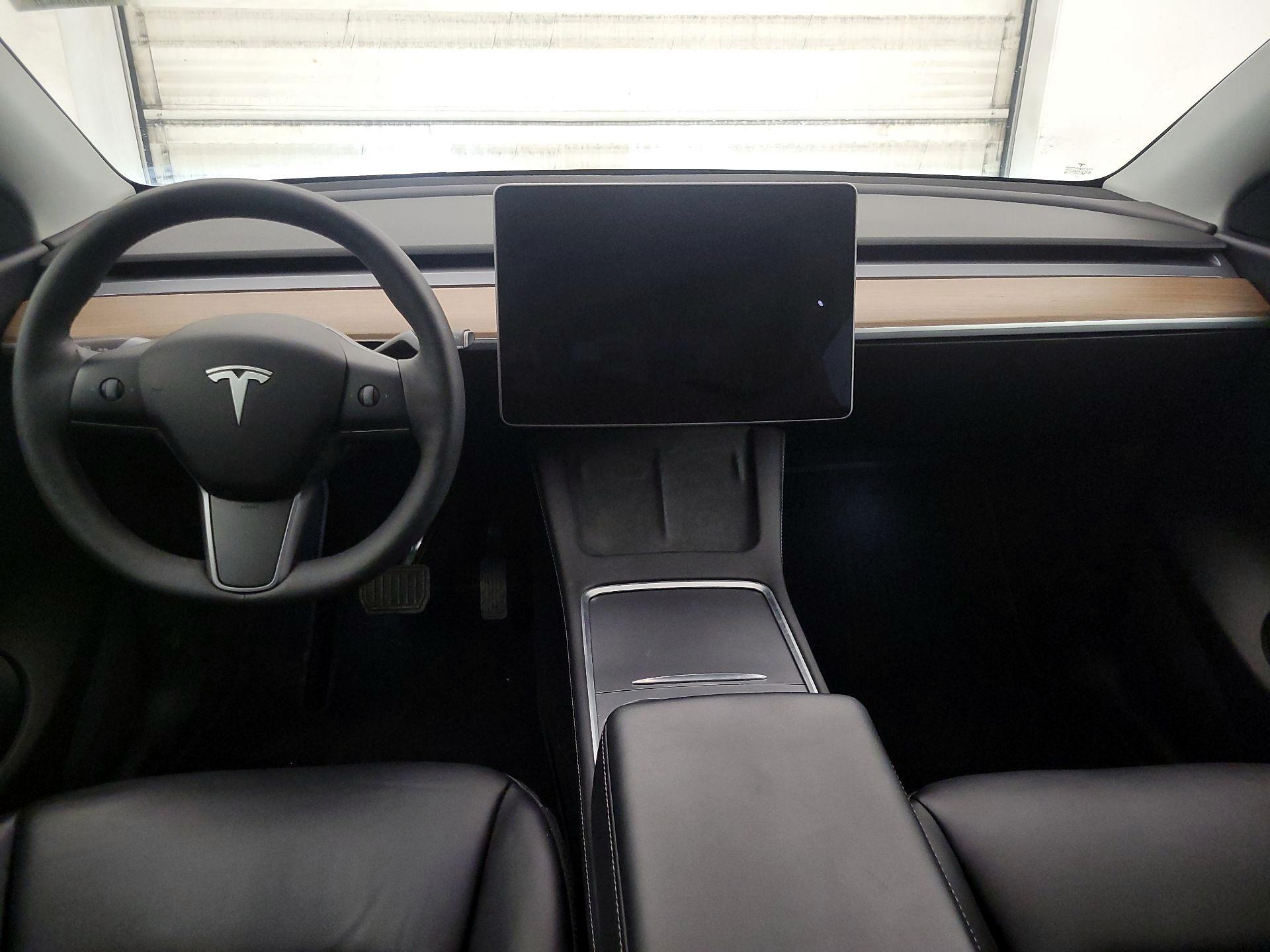 Thumbnail: 2022 Tesla Model Y - 9