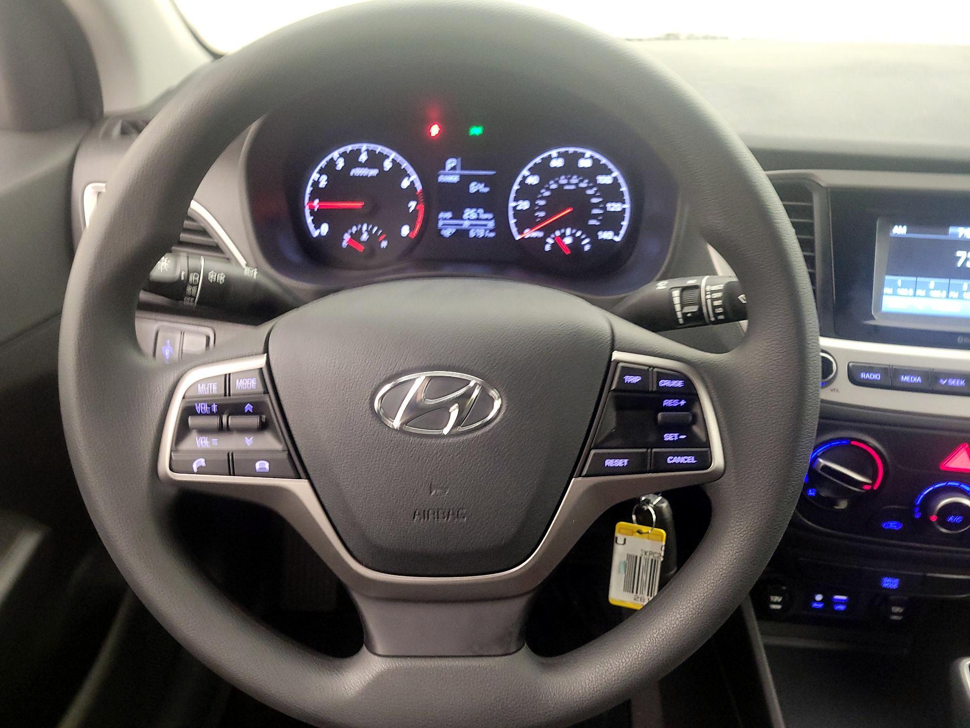 Thumbnail: 2021 Hyundai Accent - 10