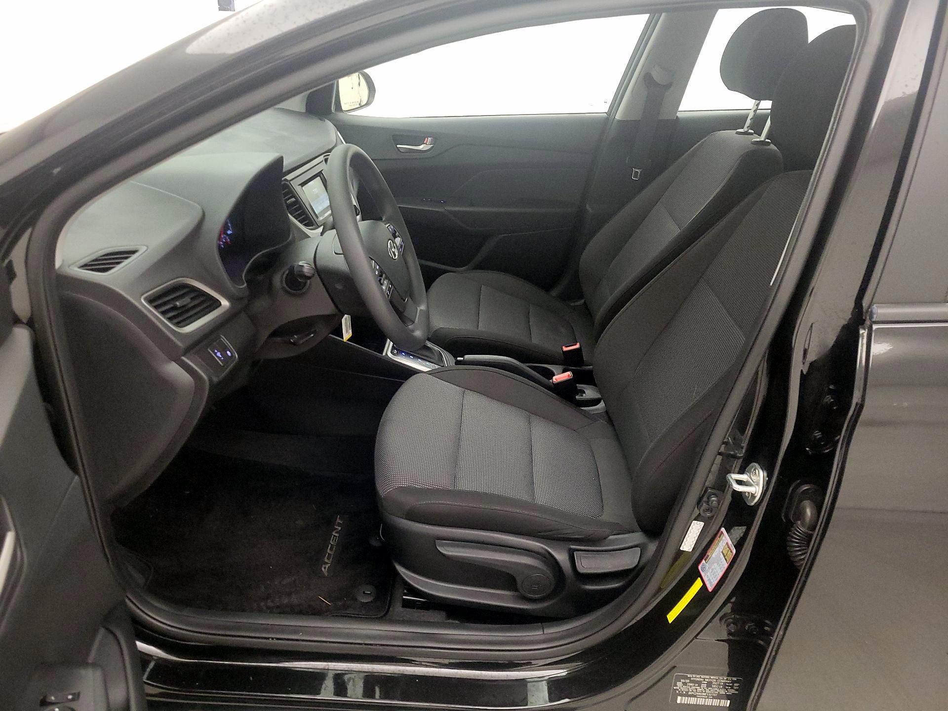 Thumbnail: 2021 Hyundai Accent - 11