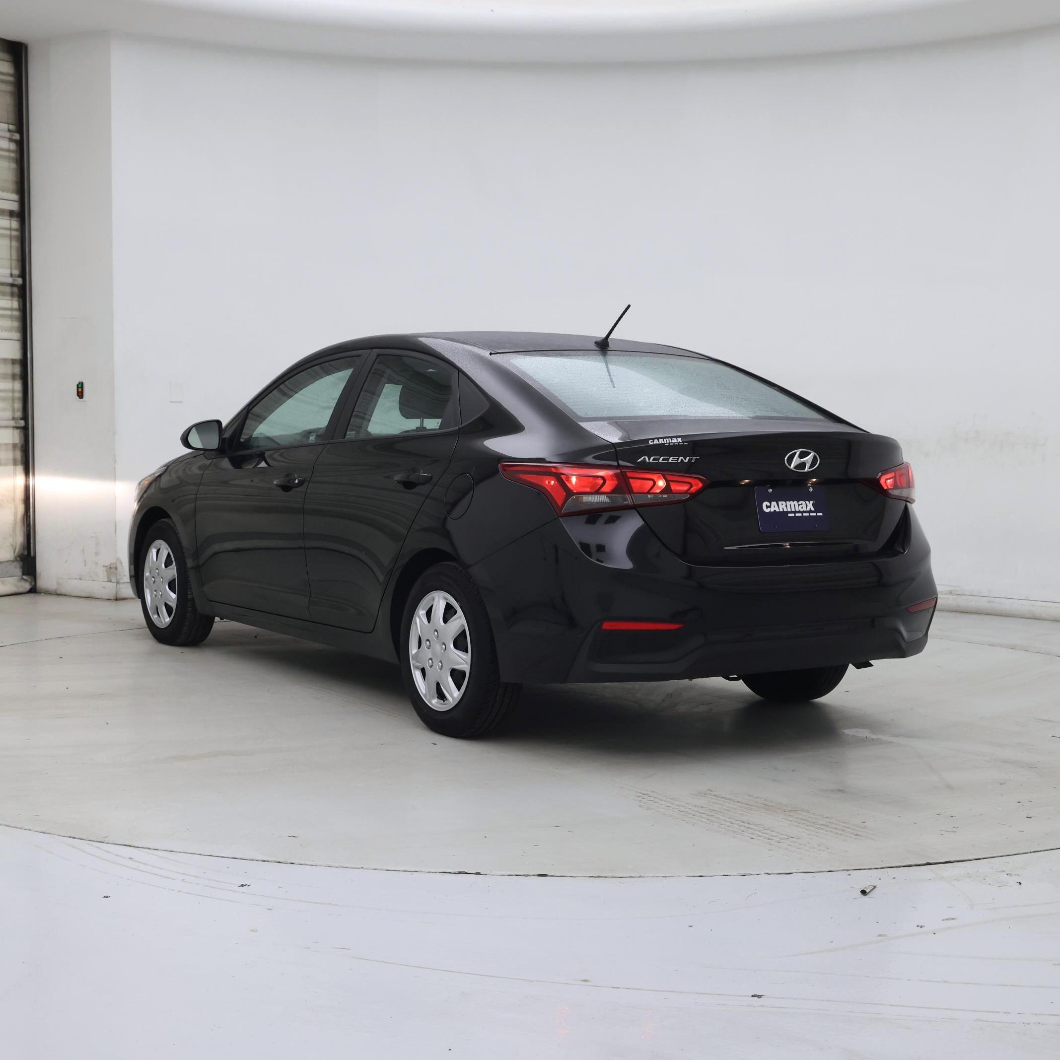 Thumbnail: 2021 Hyundai Accent - 2