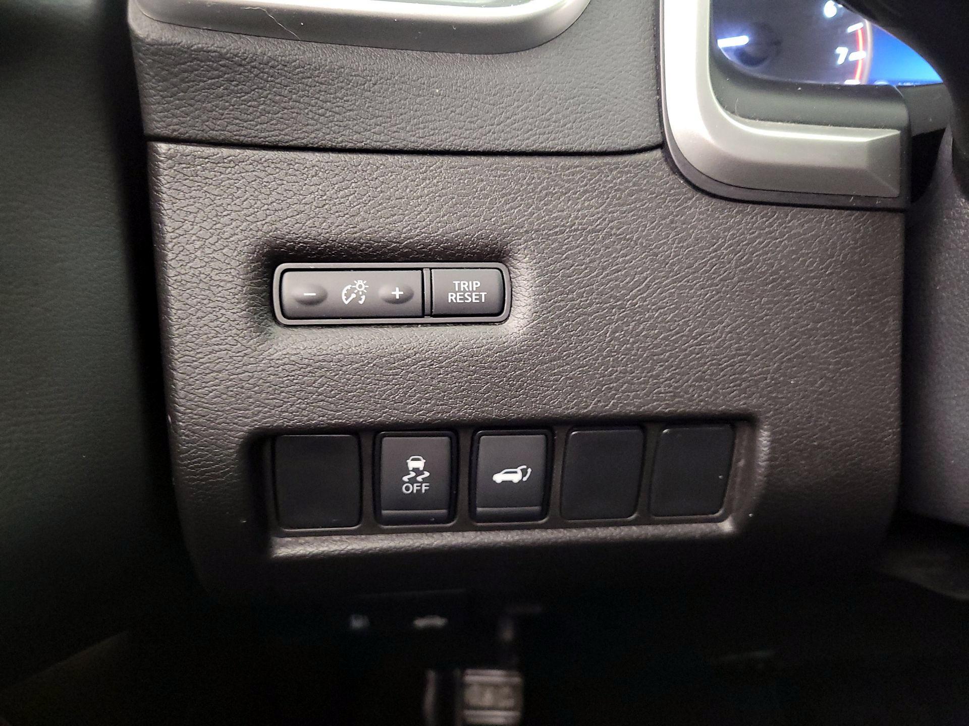 Thumbnail: 2017 Nissan Murano - 13