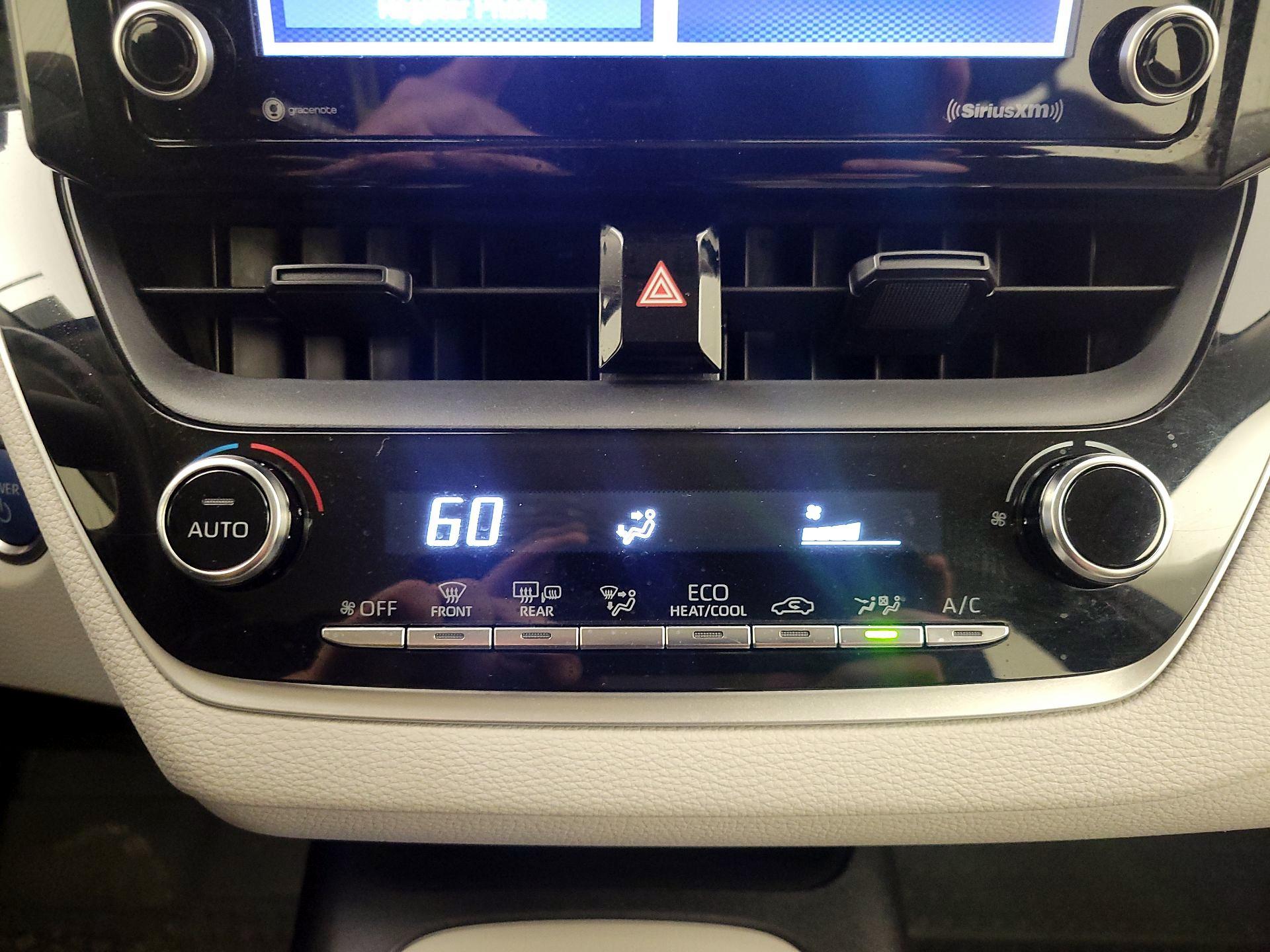 Thumbnail: 2022 Toyota Corolla - 16