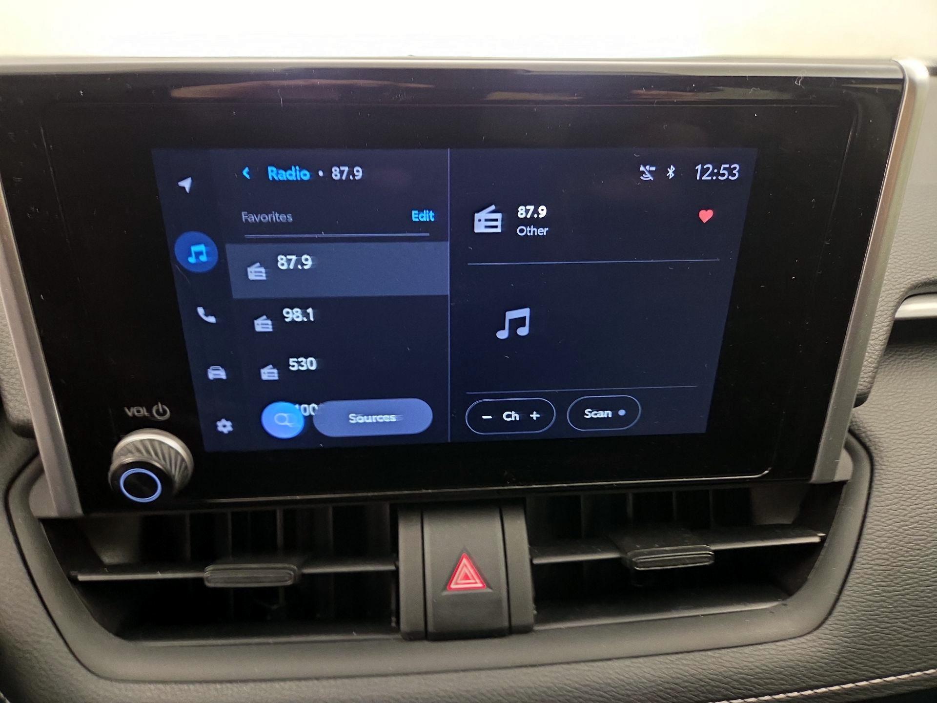 Thumbnail: 2024 Toyota RAV4 - 15