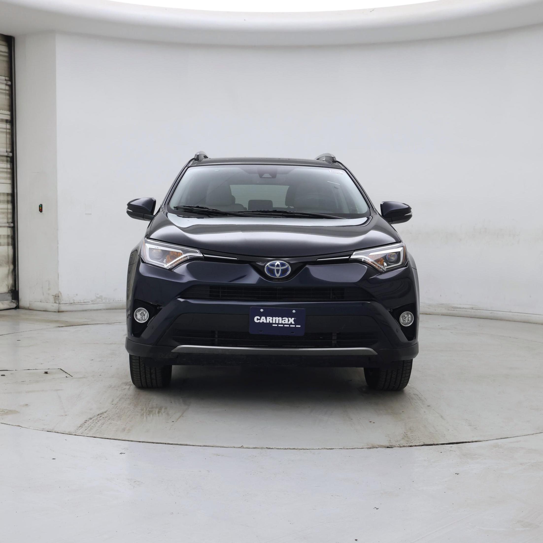Thumbnail: 2018 Toyota RAV4 - 5