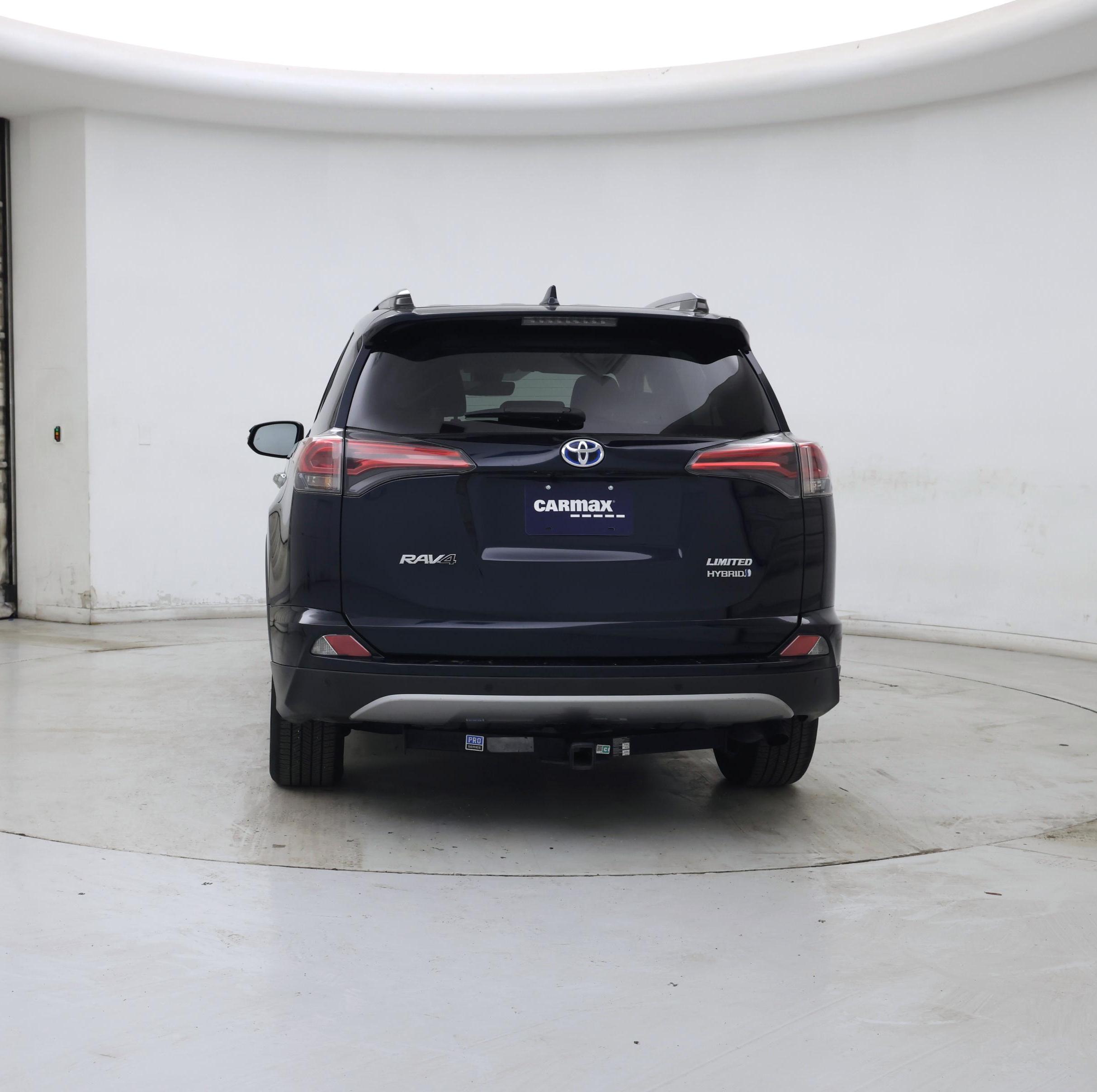 Thumbnail: 2018 Toyota RAV4 - 6