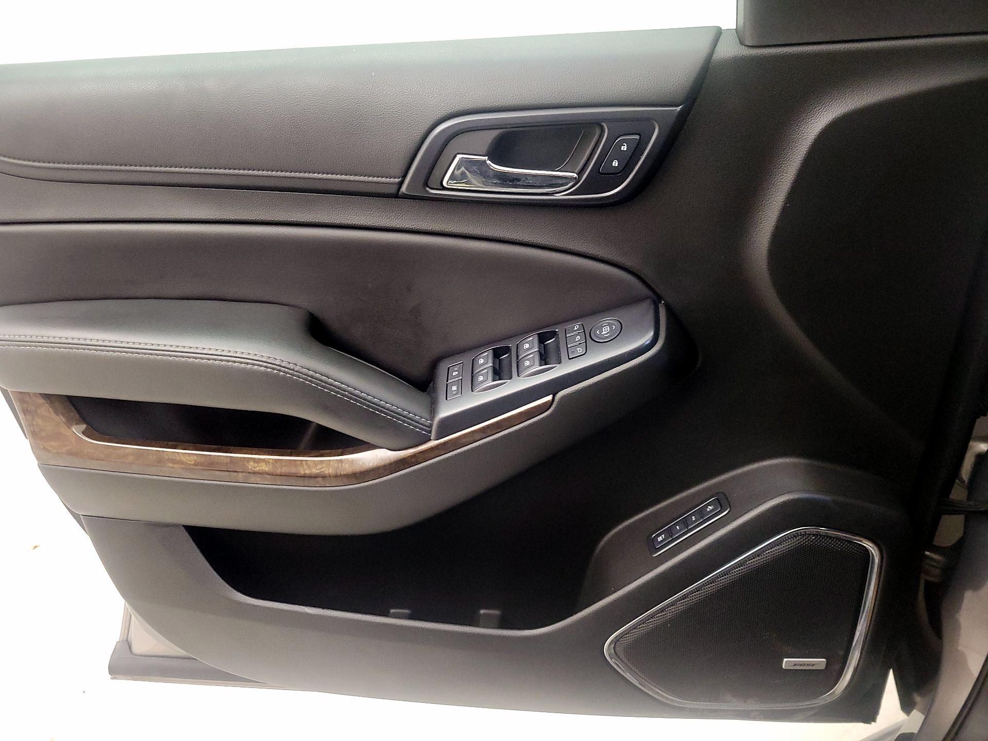 Thumbnail: 2018 Chevrolet Tahoe - 12