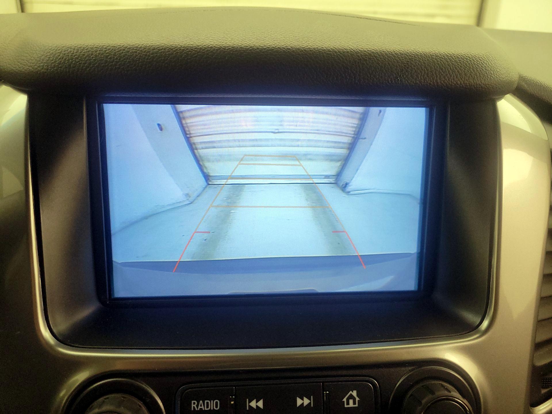 Thumbnail: 2018 Chevrolet Tahoe - 15