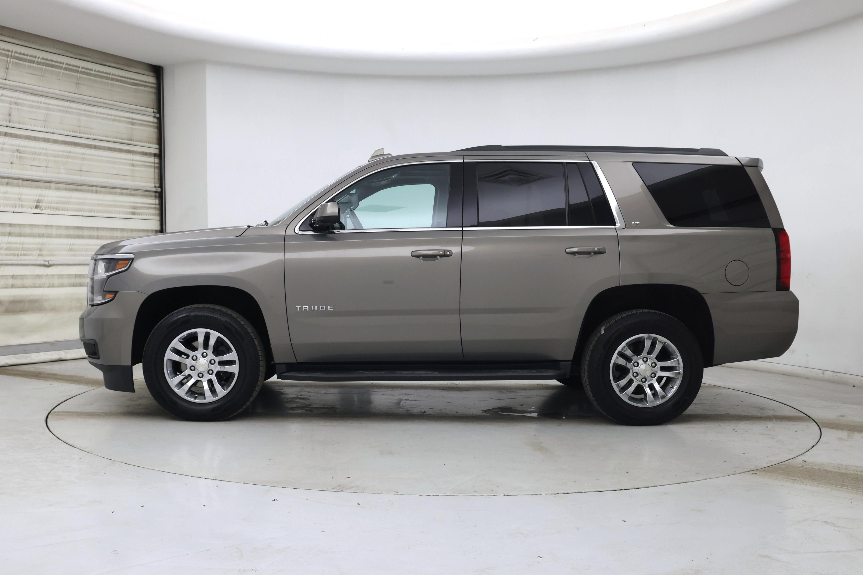 Thumbnail: 2018 Chevrolet Tahoe - 3