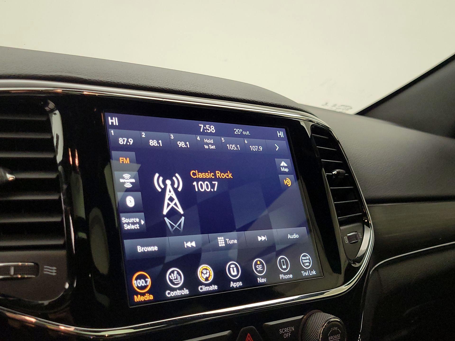 Thumbnail: 2020 Jeep Grand Cherokee - 15