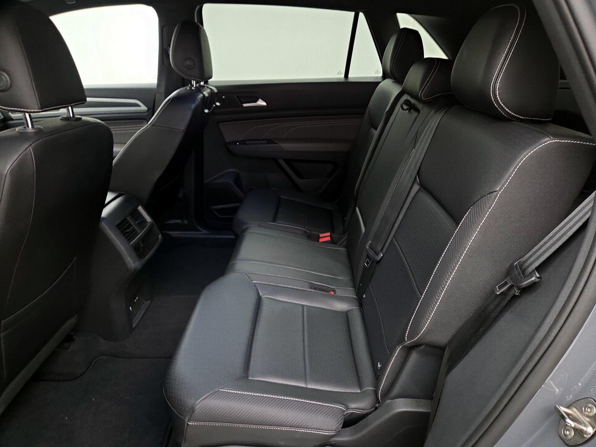 Thumbnail: 2021 Volkswagen Atlas - 19