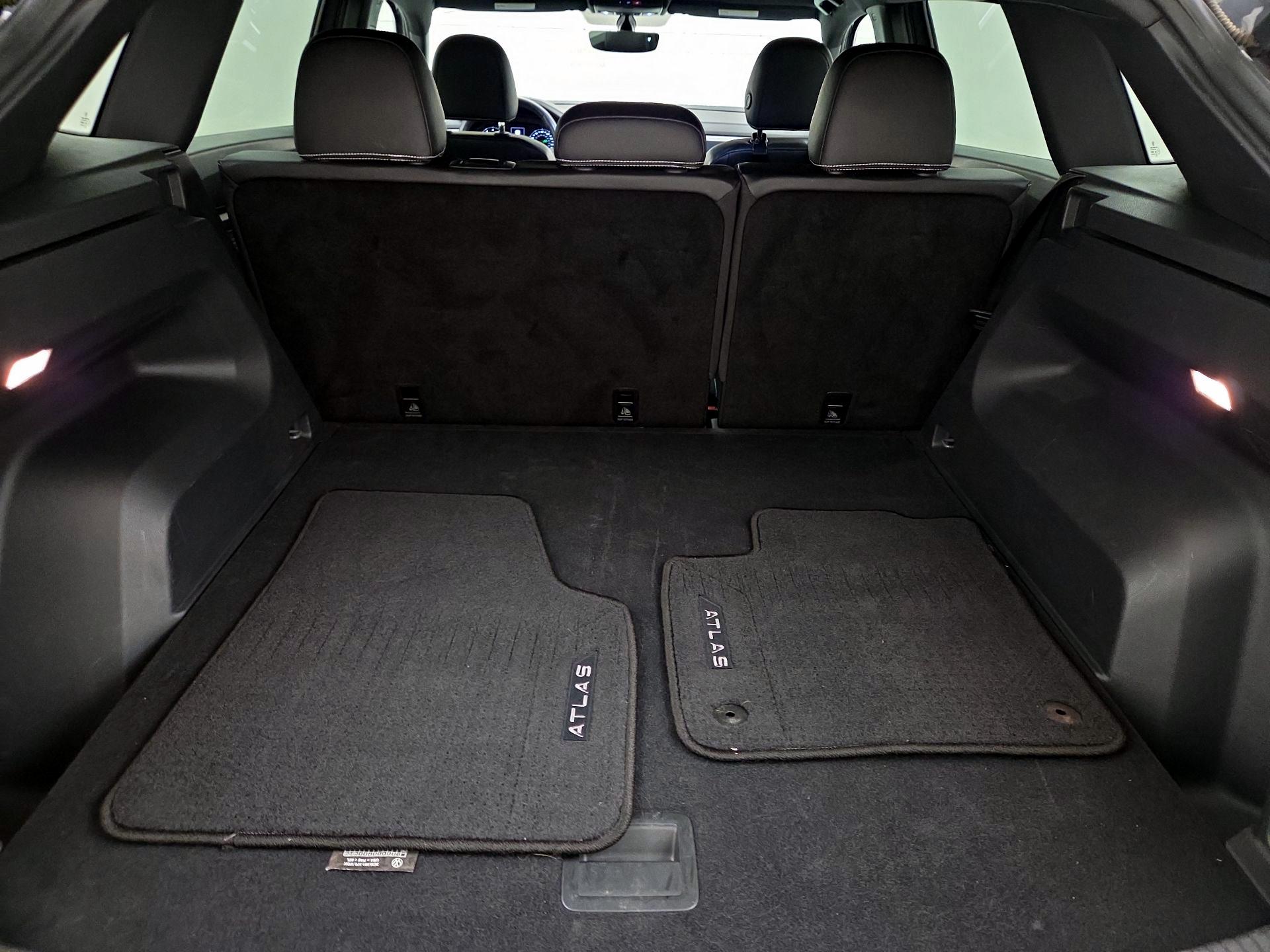 Thumbnail: 2021 Volkswagen Atlas - 20