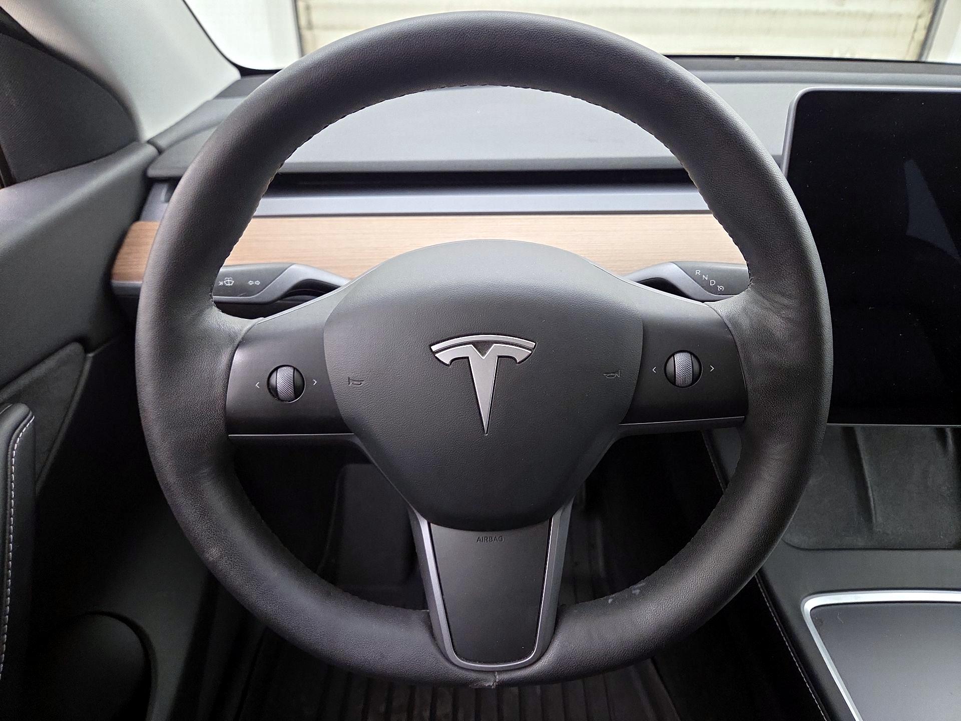 Thumbnail: 2021 Tesla Model Y - 10