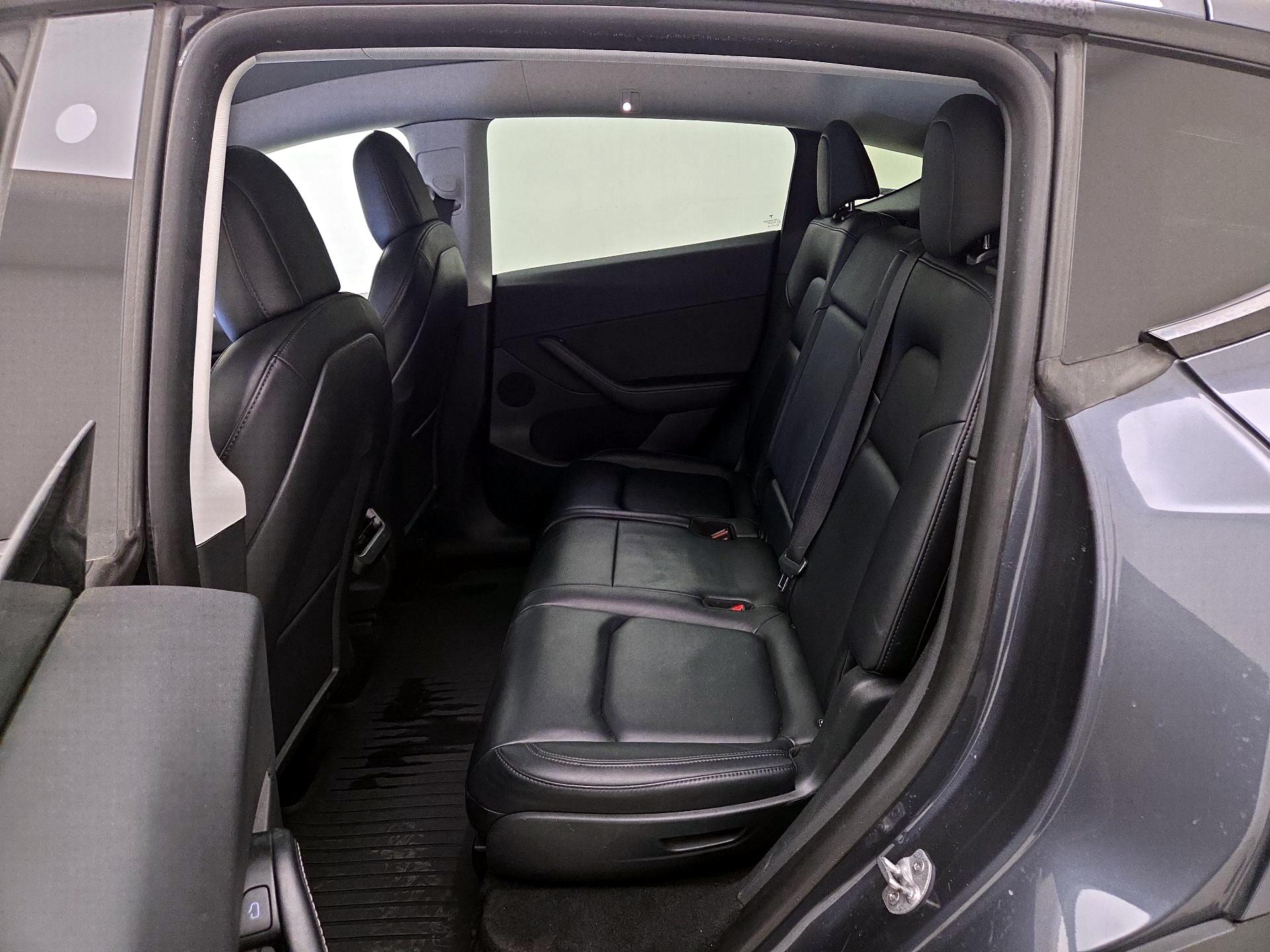 Thumbnail: 2021 Tesla Model Y - 19