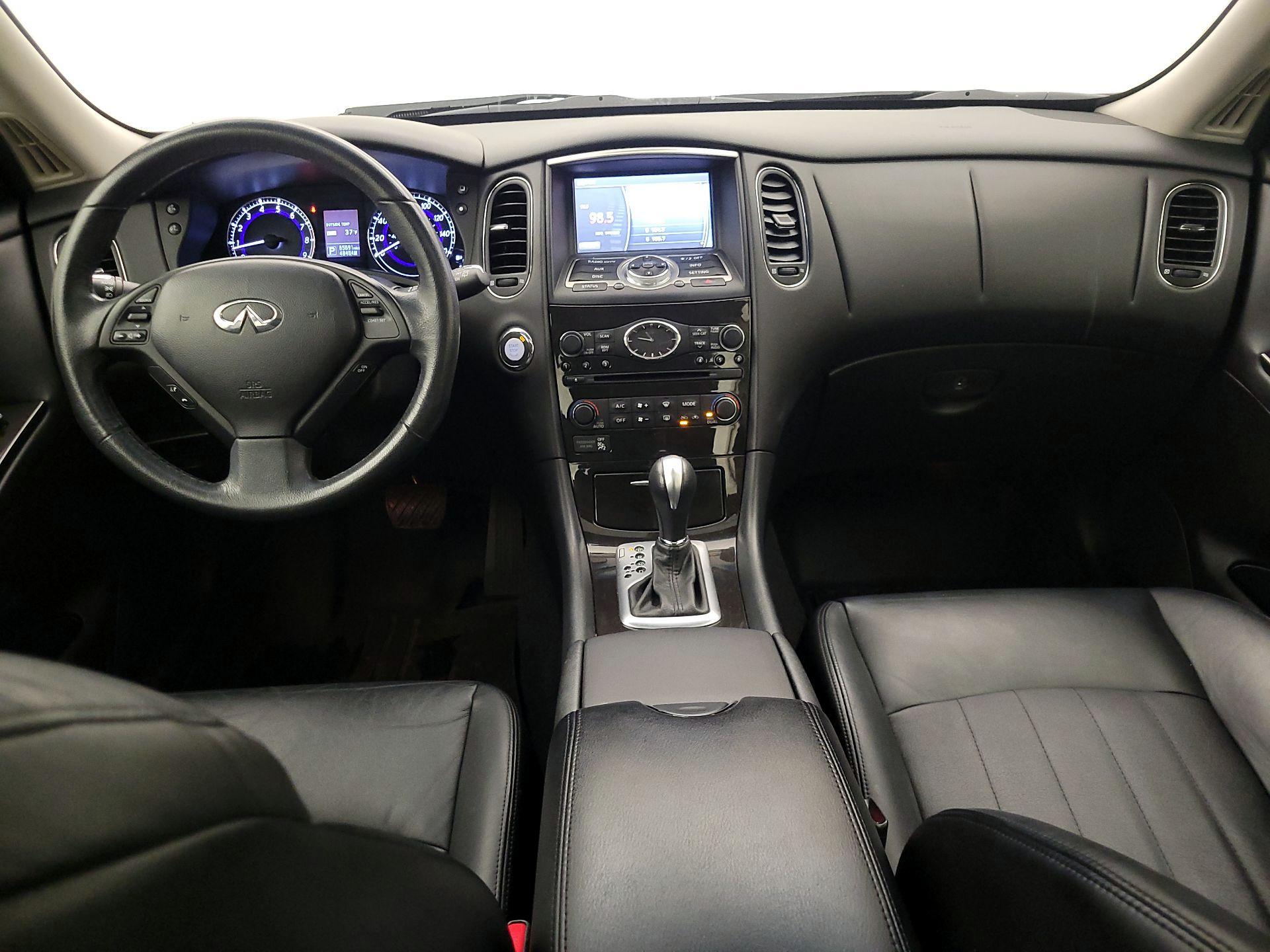 Thumbnail: 2017 INFINITI QX50 - 9