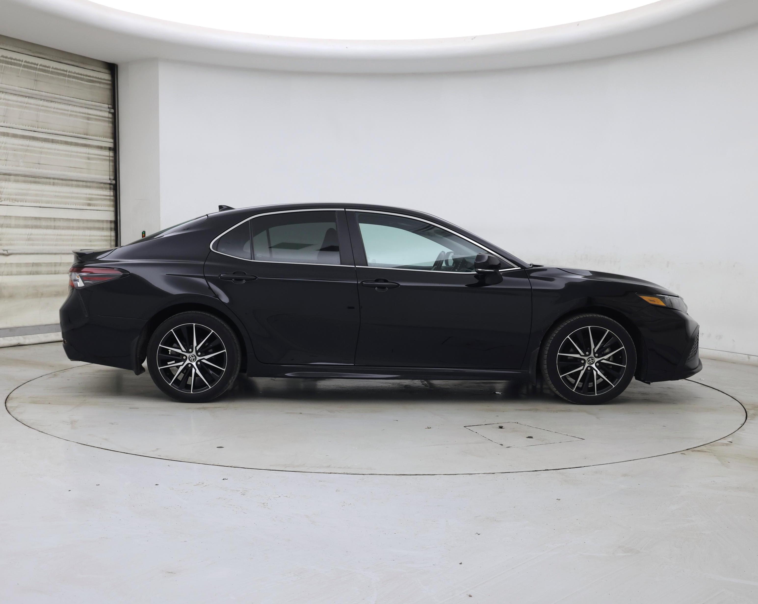 Thumbnail: 2023 Toyota Camry - 7