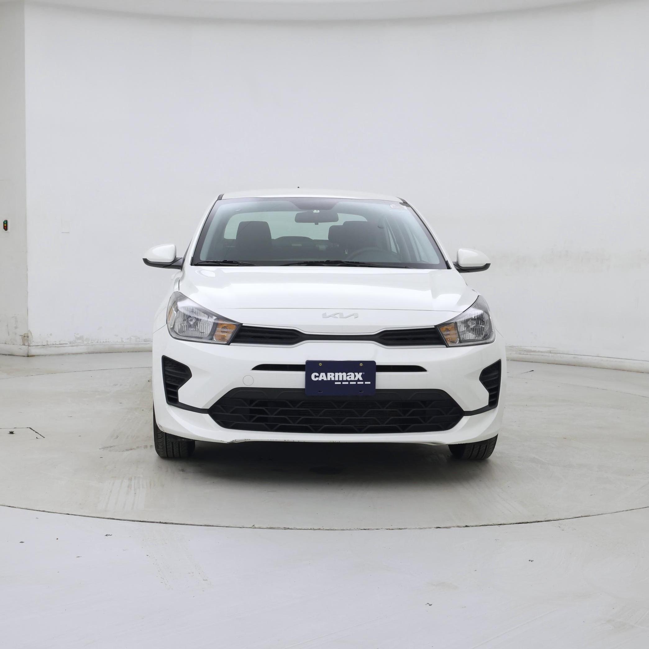 Thumbnail: 2022 Kia Rio - 5