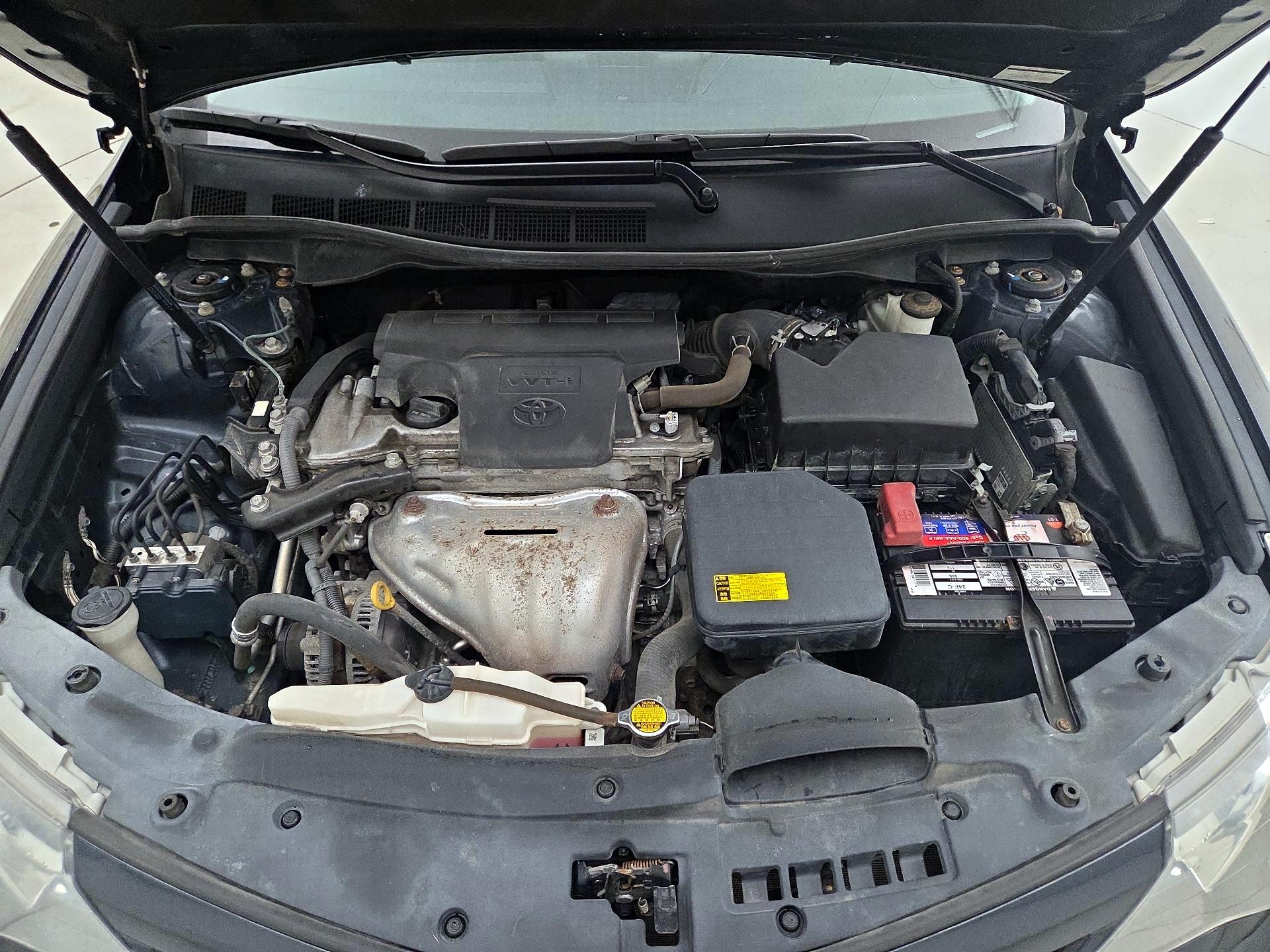 Thumbnail: 2014 Toyota Camry - 20