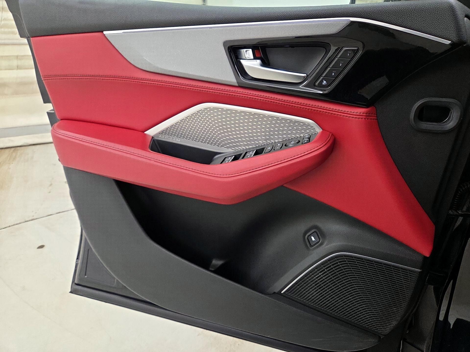 Thumbnail: 2022 Acura MDX - 12