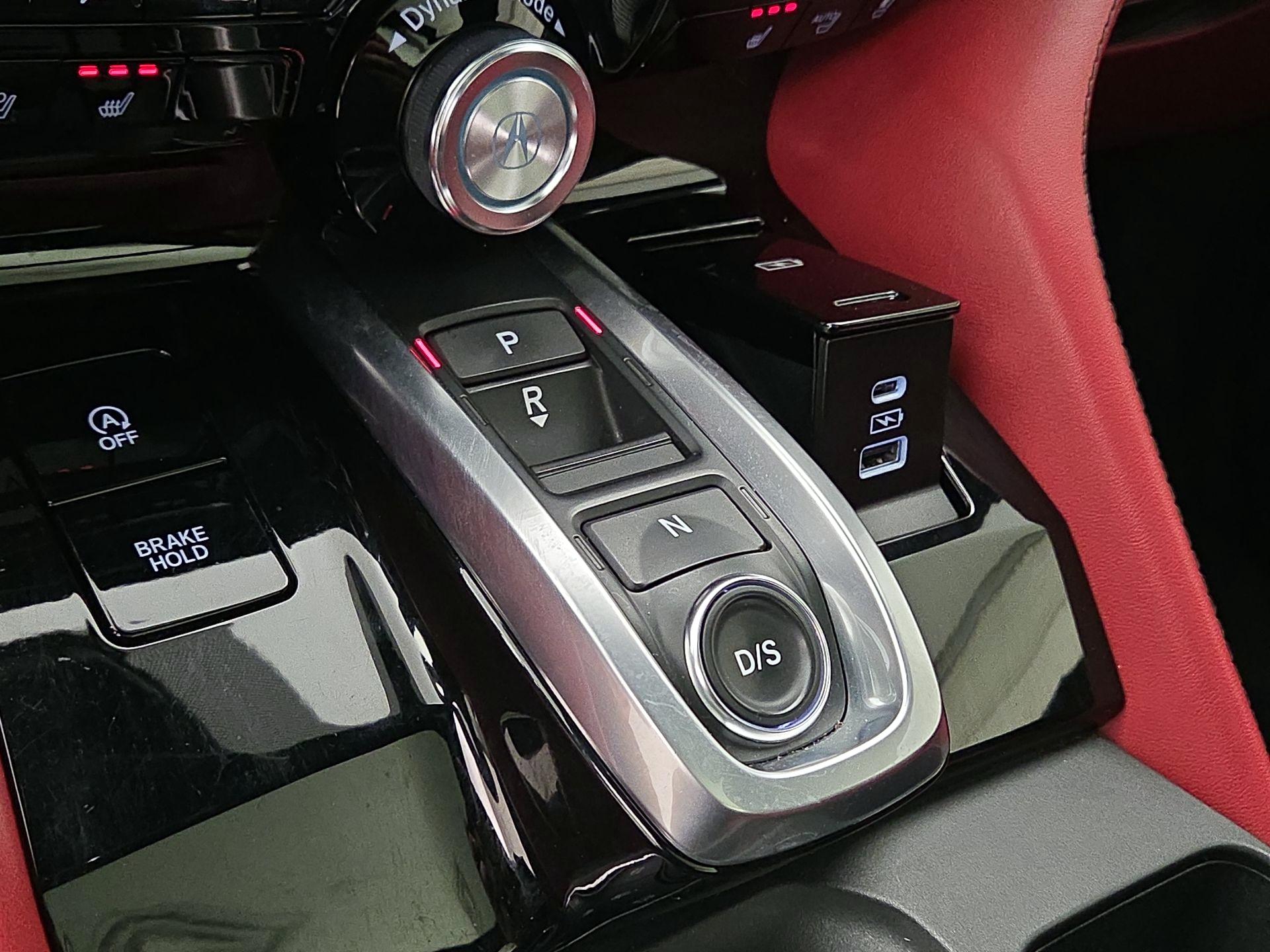 Thumbnail: 2022 Acura MDX - 17