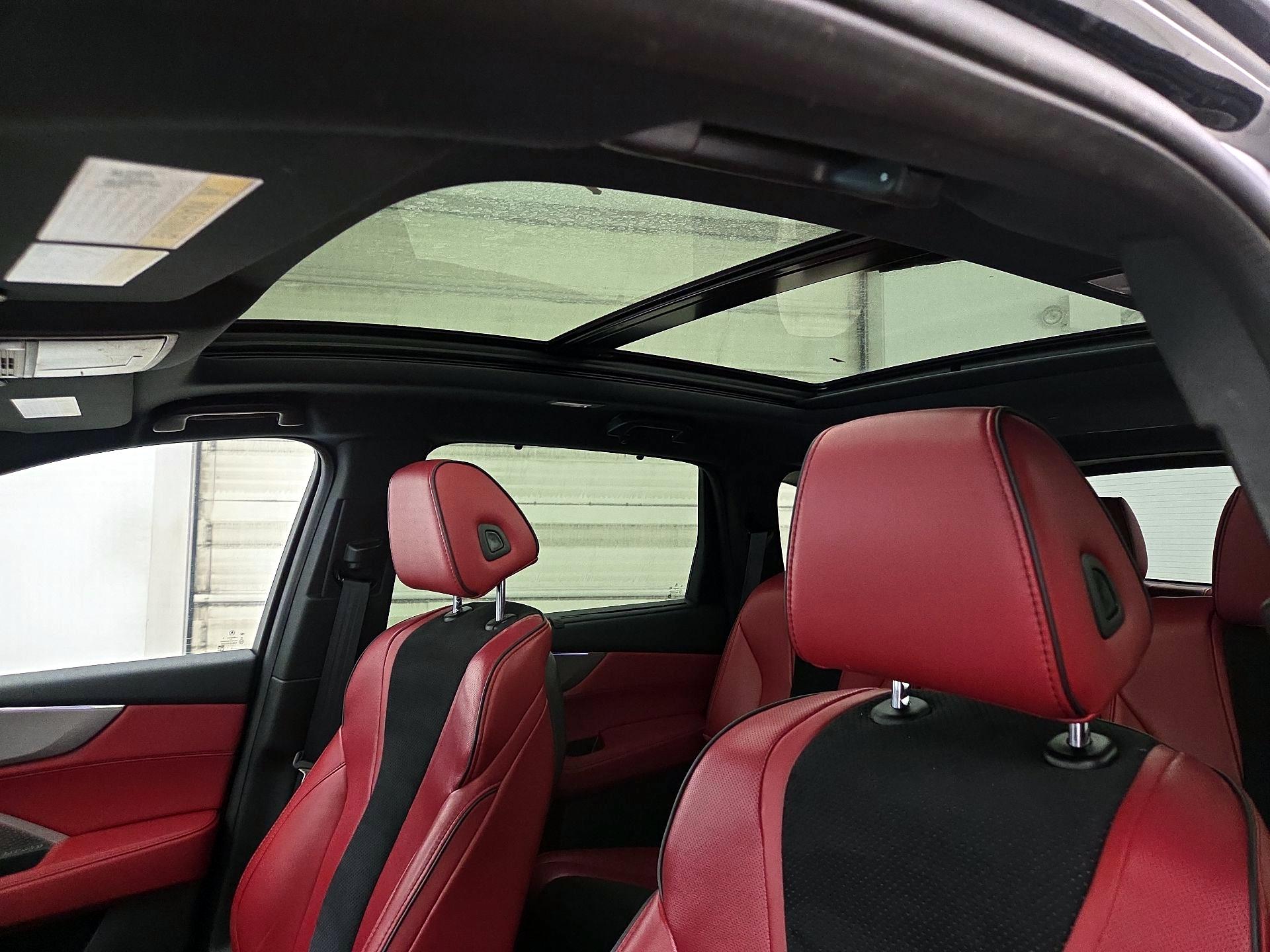 Thumbnail: 2022 Acura MDX - 19