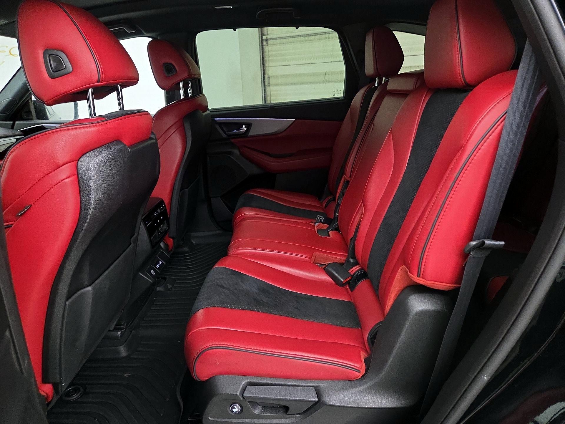 Thumbnail: 2022 Acura MDX - 20