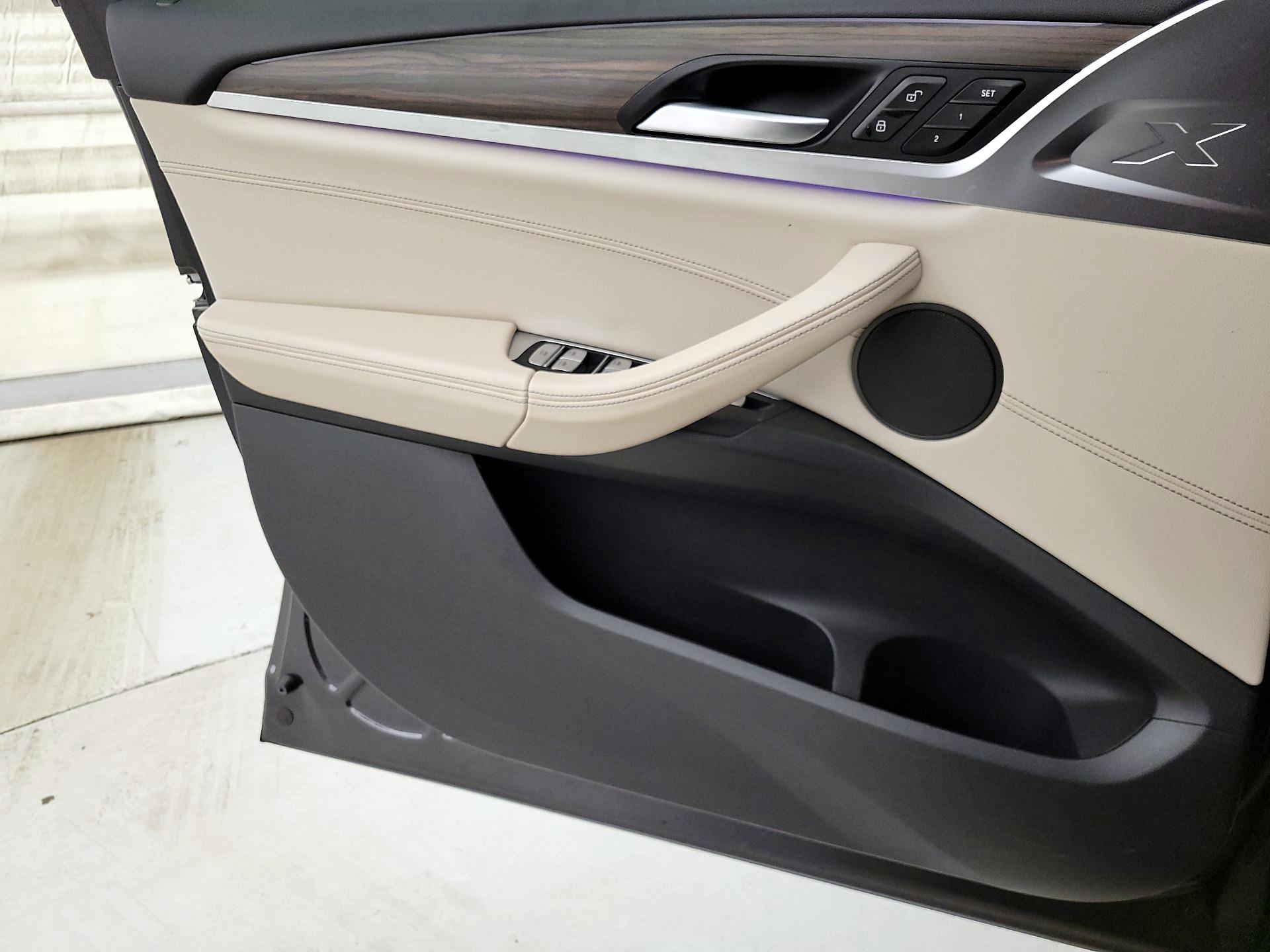 Thumbnail: 2021 BMW X3 - 12