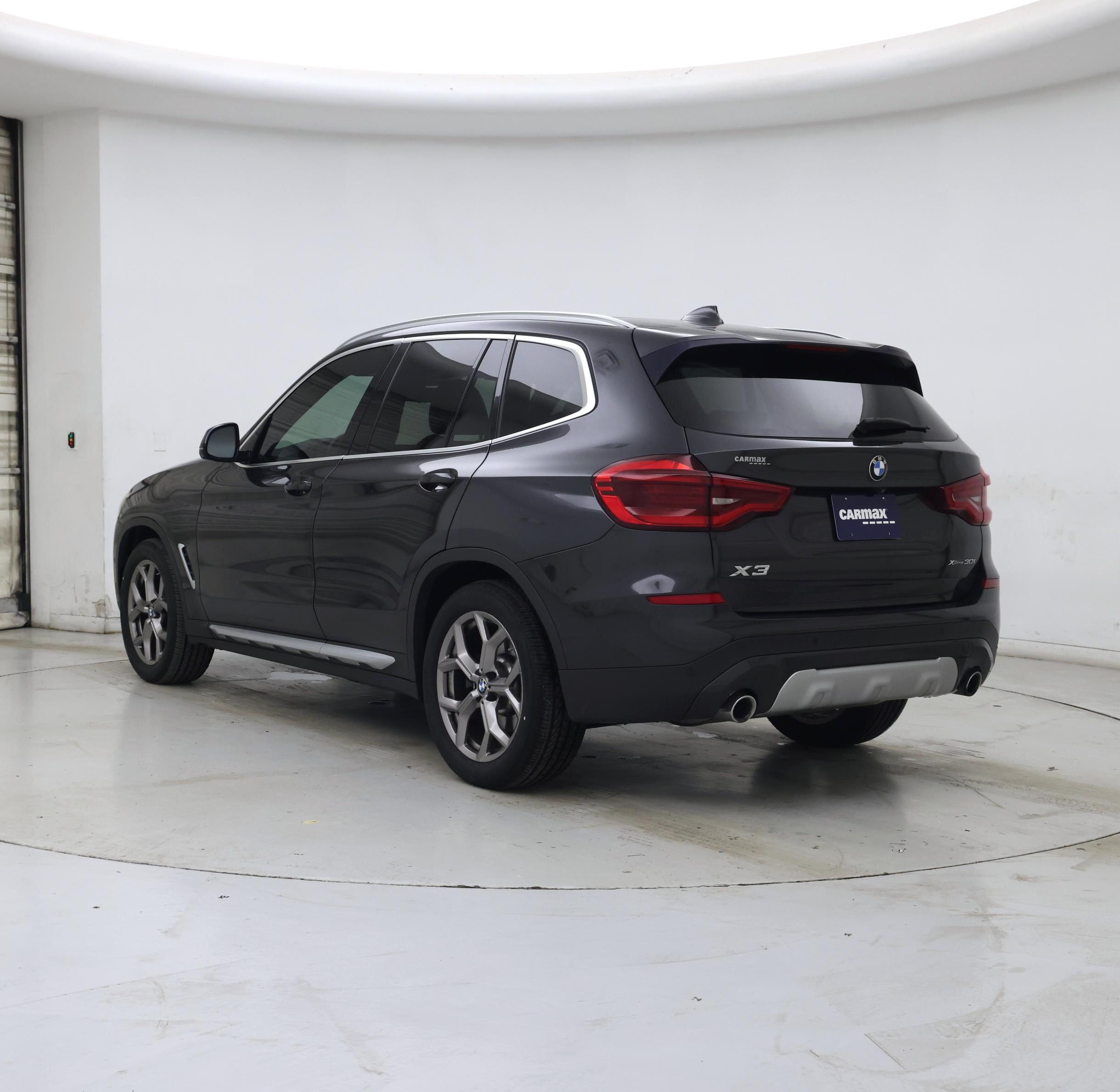 Thumbnail: 2021 BMW X3 - 2