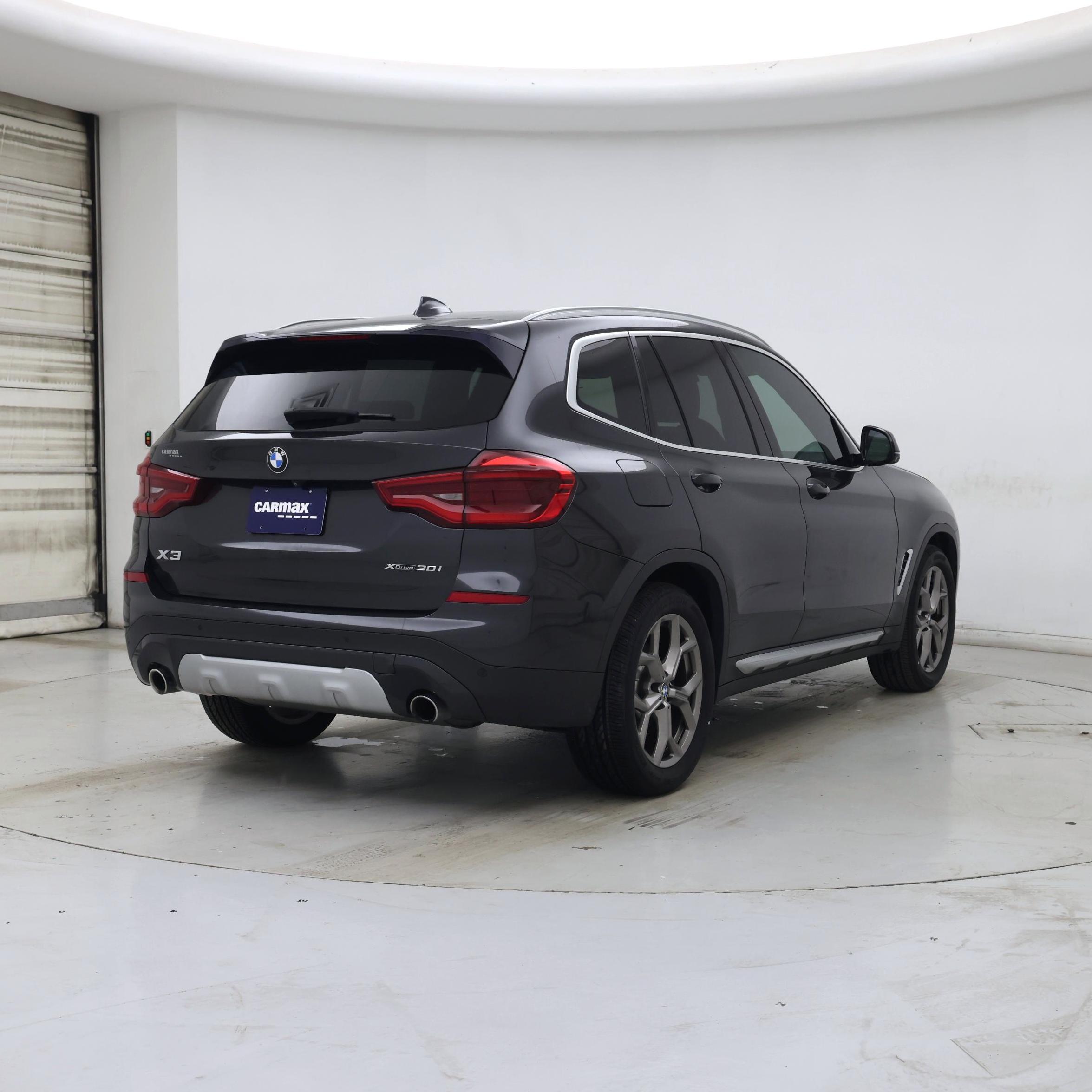 Thumbnail: 2021 BMW X3 - 8