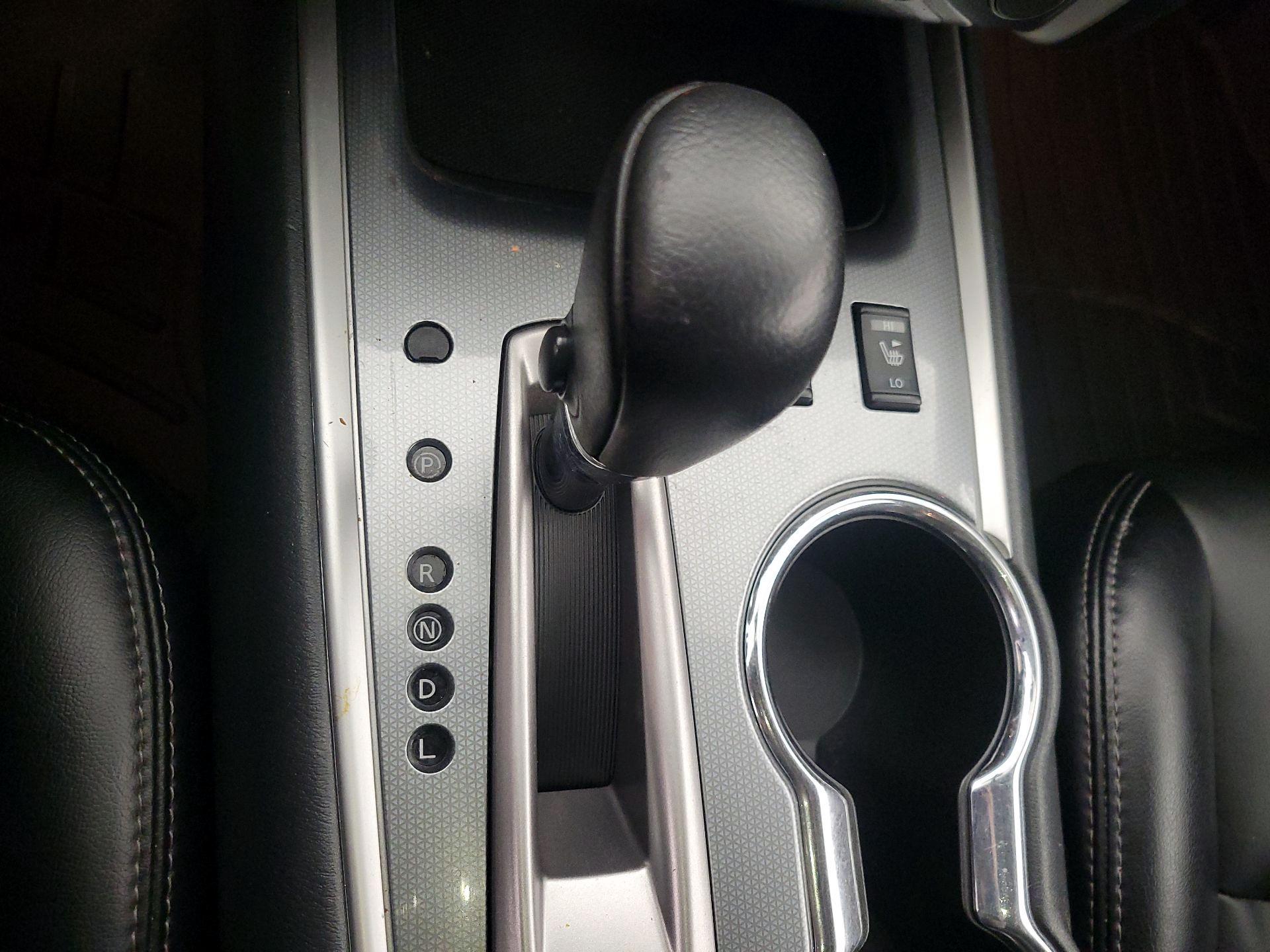 Thumbnail: 2020 Nissan Pathfinder - 17