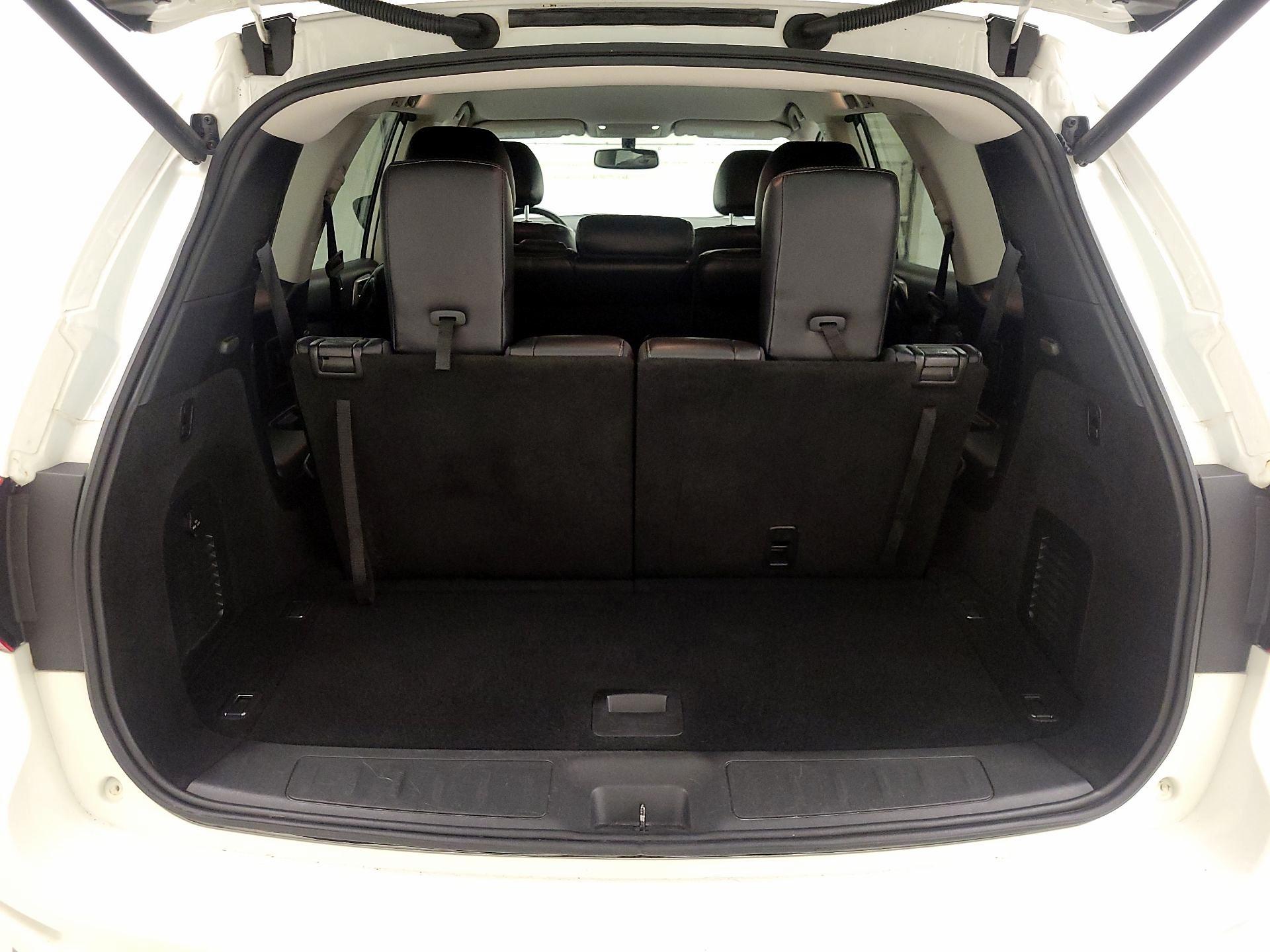 Thumbnail: 2020 Nissan Pathfinder - 20