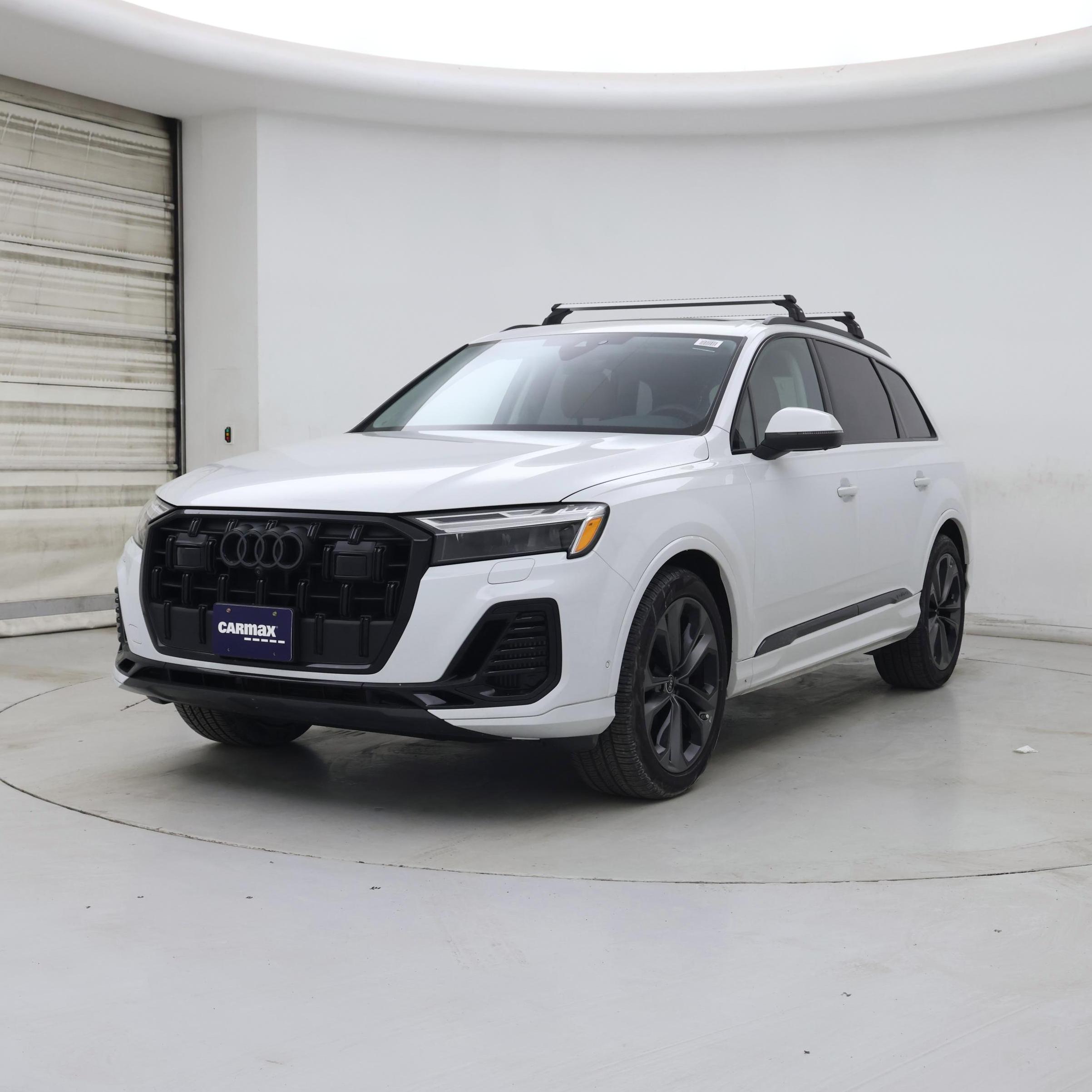 Thumbnail: 2025 Audi Q7 - 4