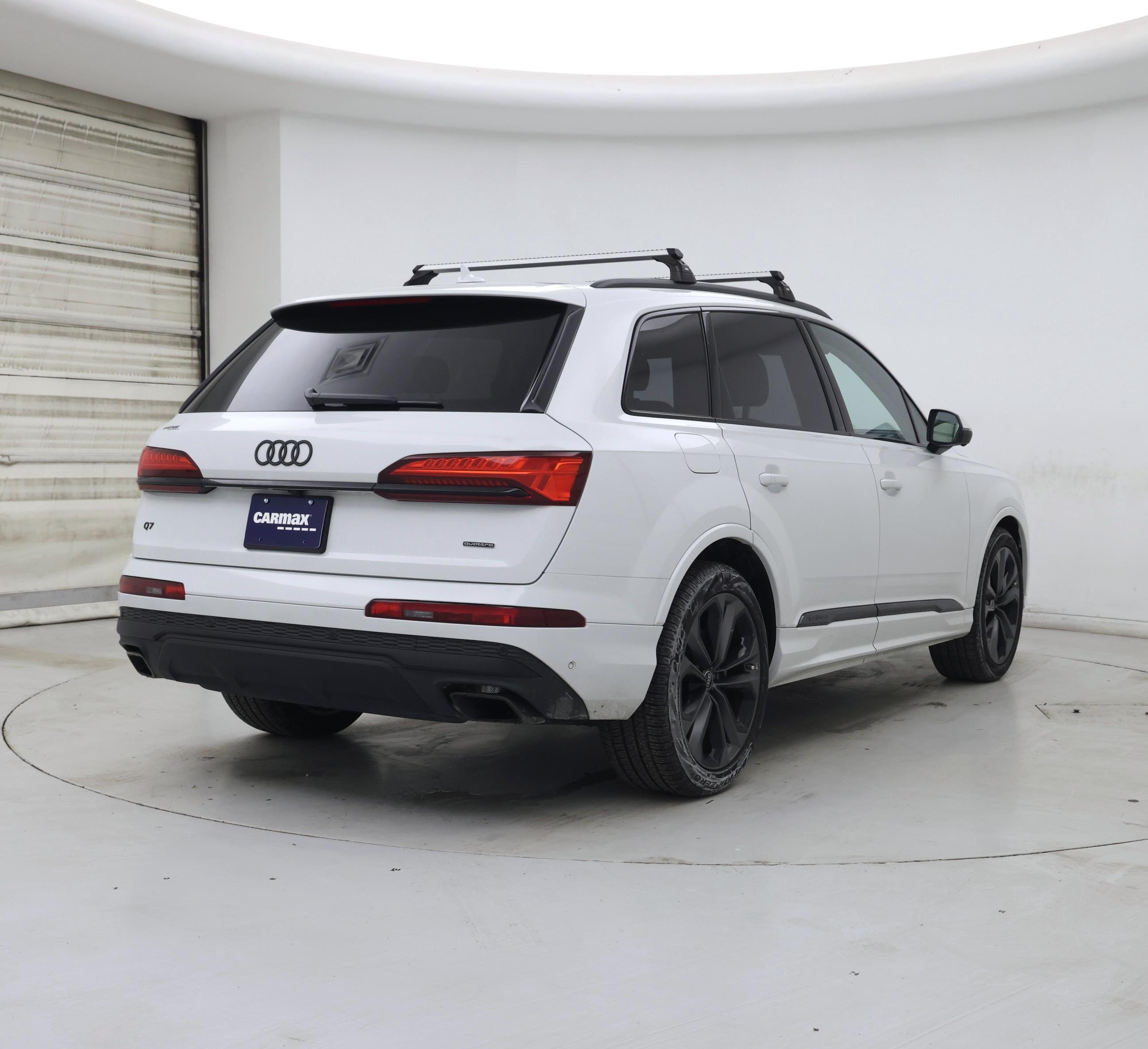 Thumbnail: 2025 Audi Q7 - 8