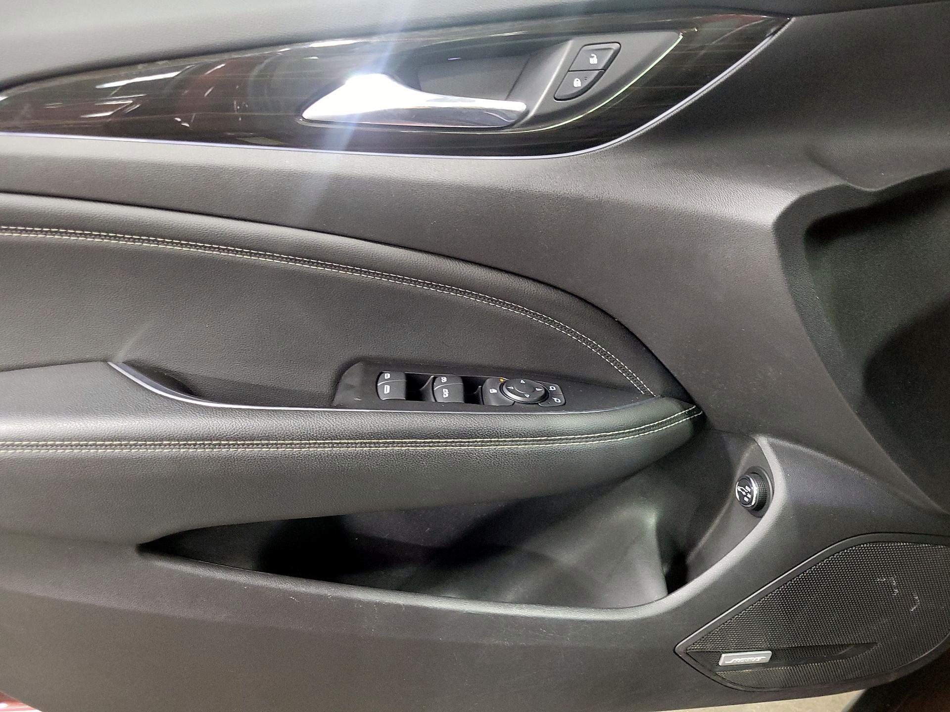 Thumbnail: 2018 Buick Regal - 12