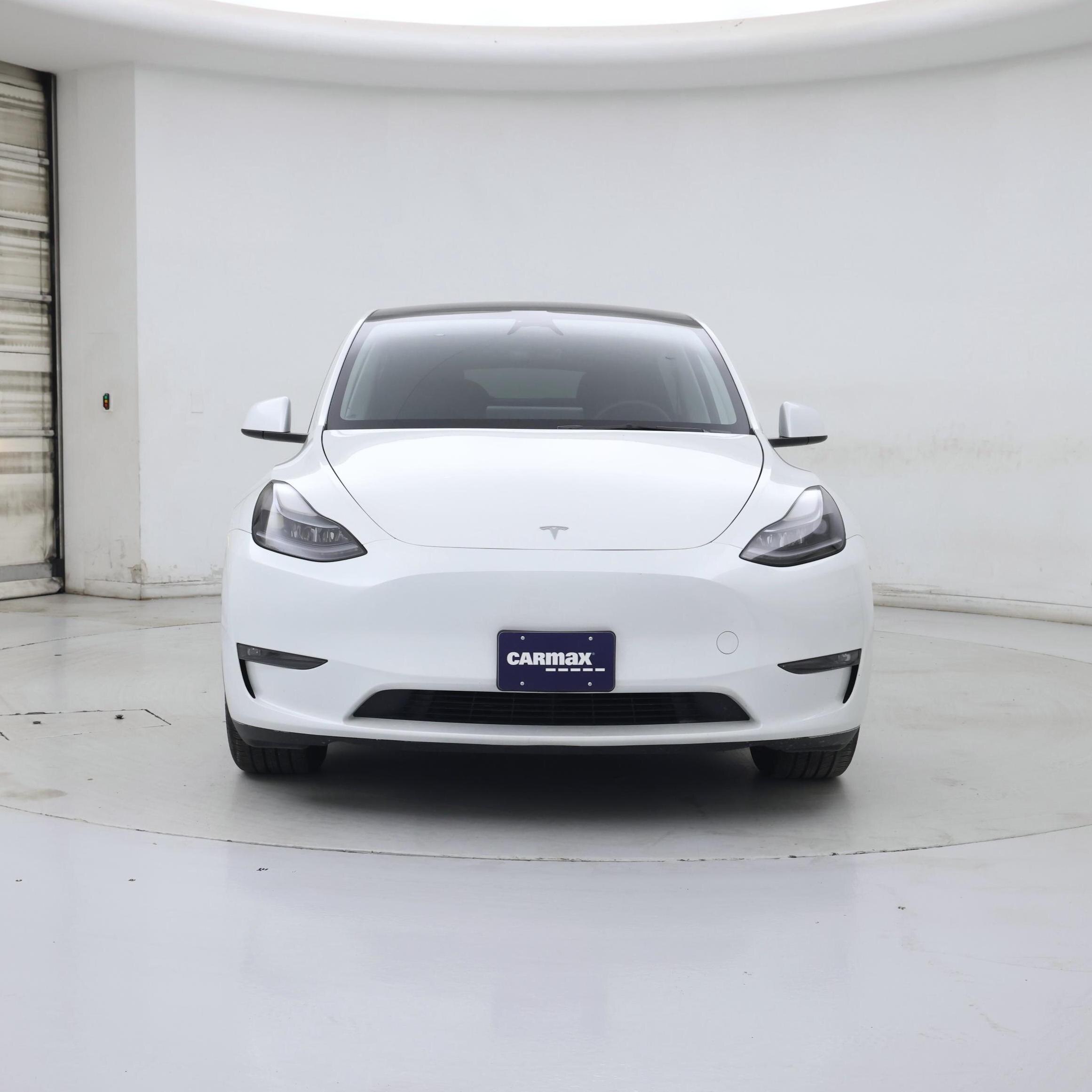 Thumbnail: 2025 Tesla Model Y - 5