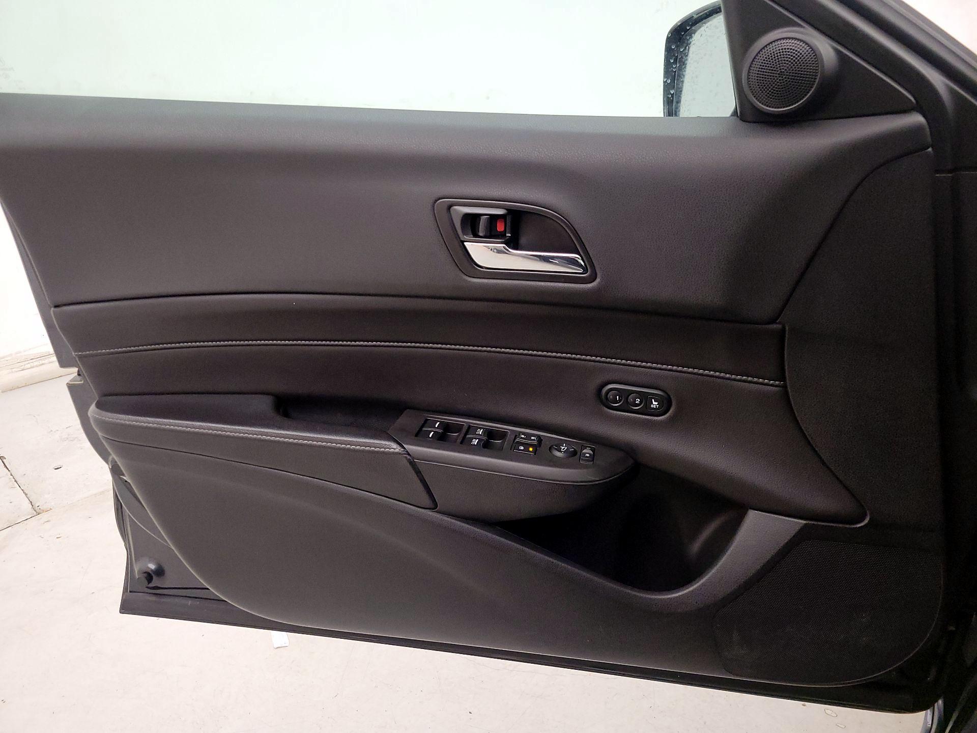 Thumbnail: 2016 Acura ILX - 12