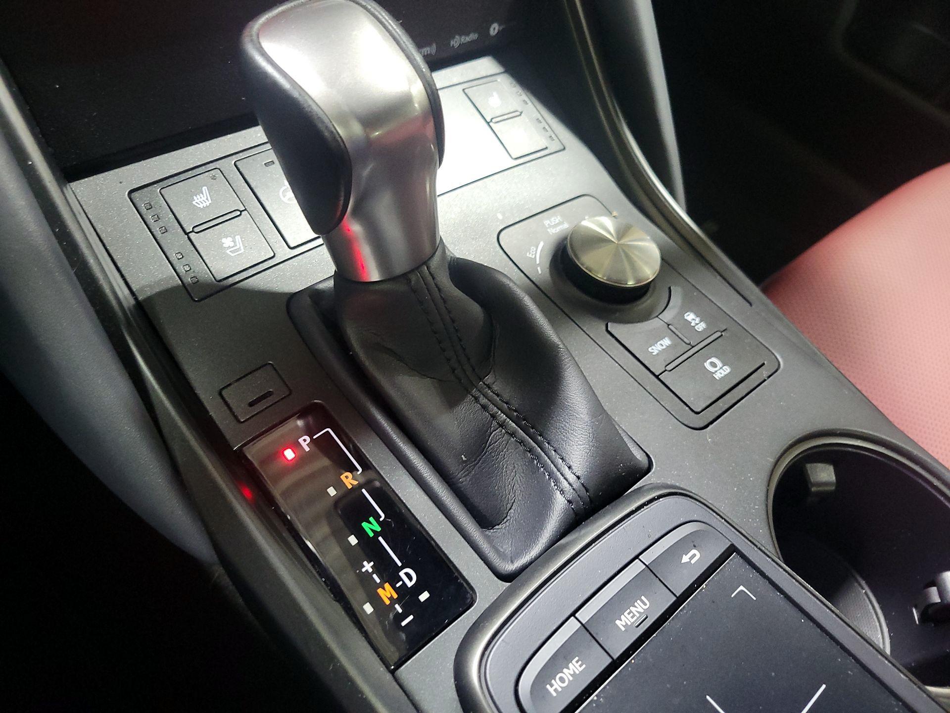 Thumbnail: 2024 Lexus IS - 17