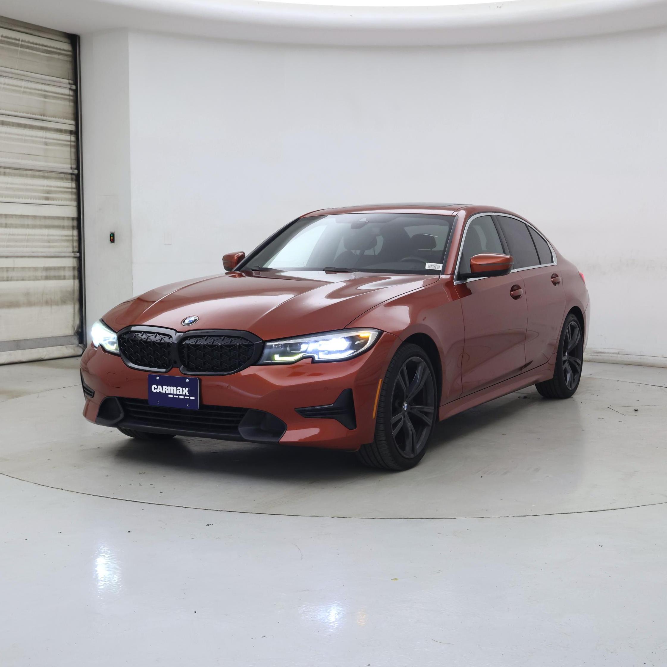 Thumbnail: 2021 BMW 3 Series - 4